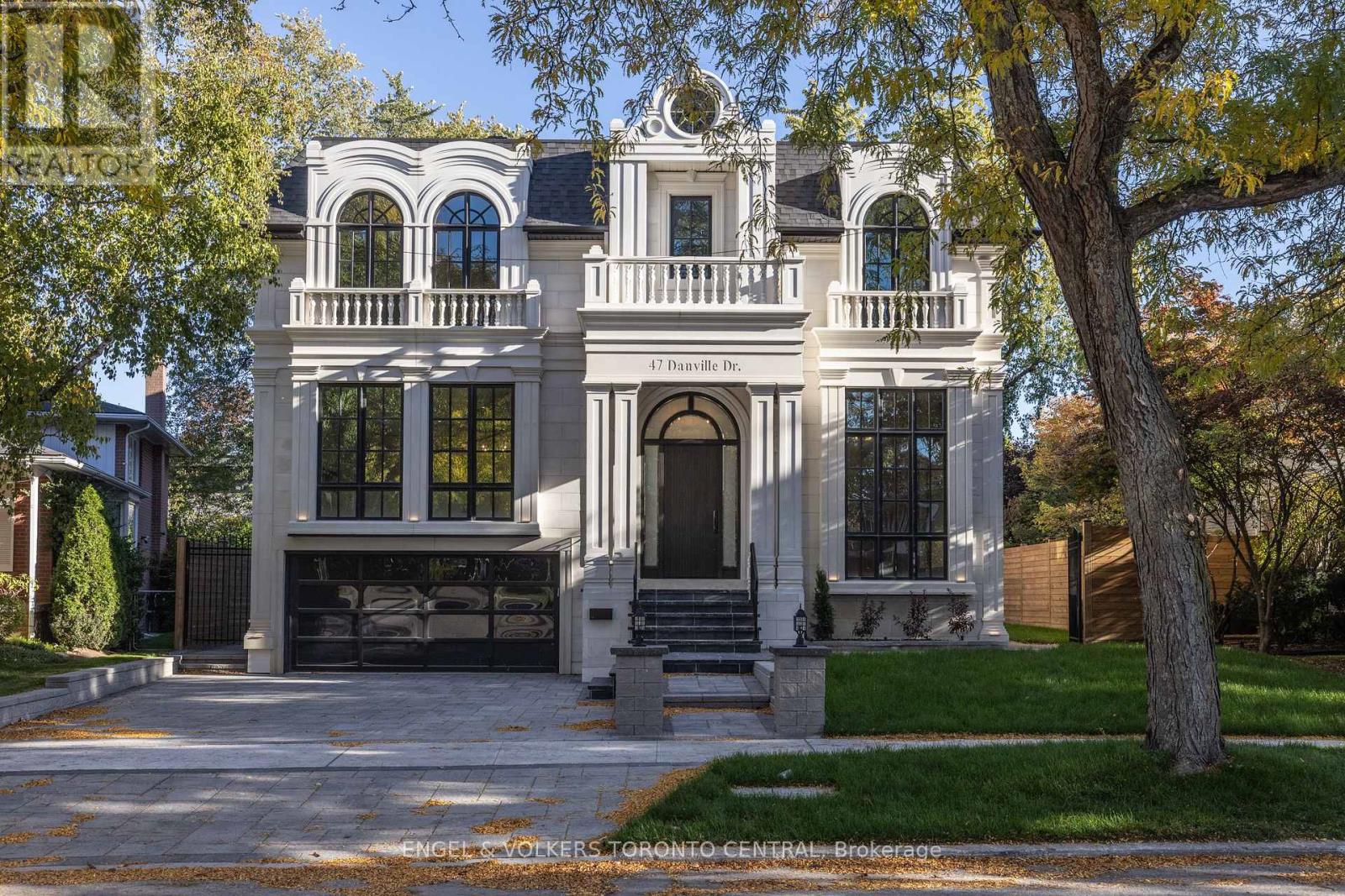 47 DANVILLE DRIVE, Toronto, Ontario