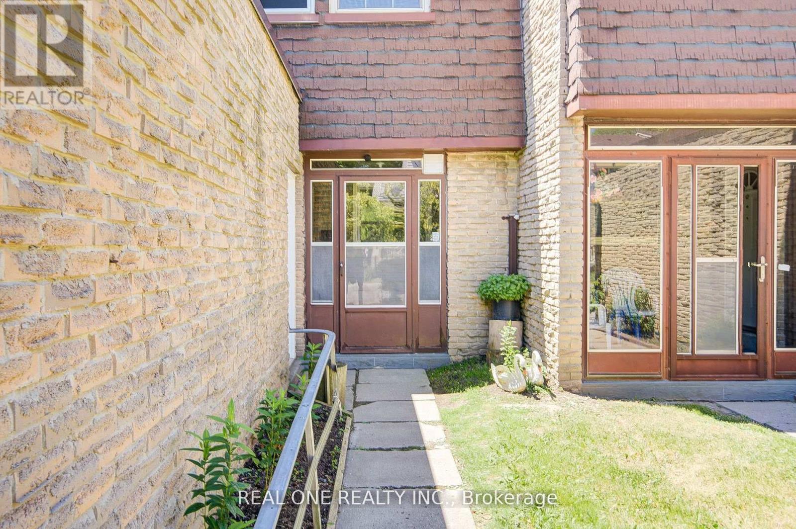 46 - 81 Brookmill Boulevard, Toronto, Ontario  M1W 2L5 - Photo 2 - E12384071