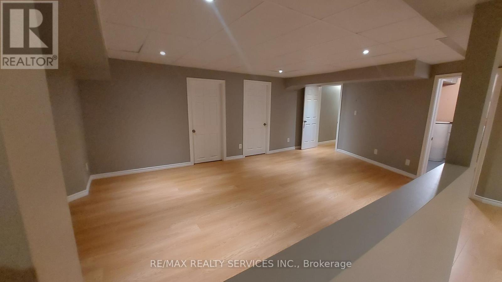 26 Hacienda Court, Brampton (Snelgrove), Ontario  L6Z 3J1 - Photo 41 - W12348242