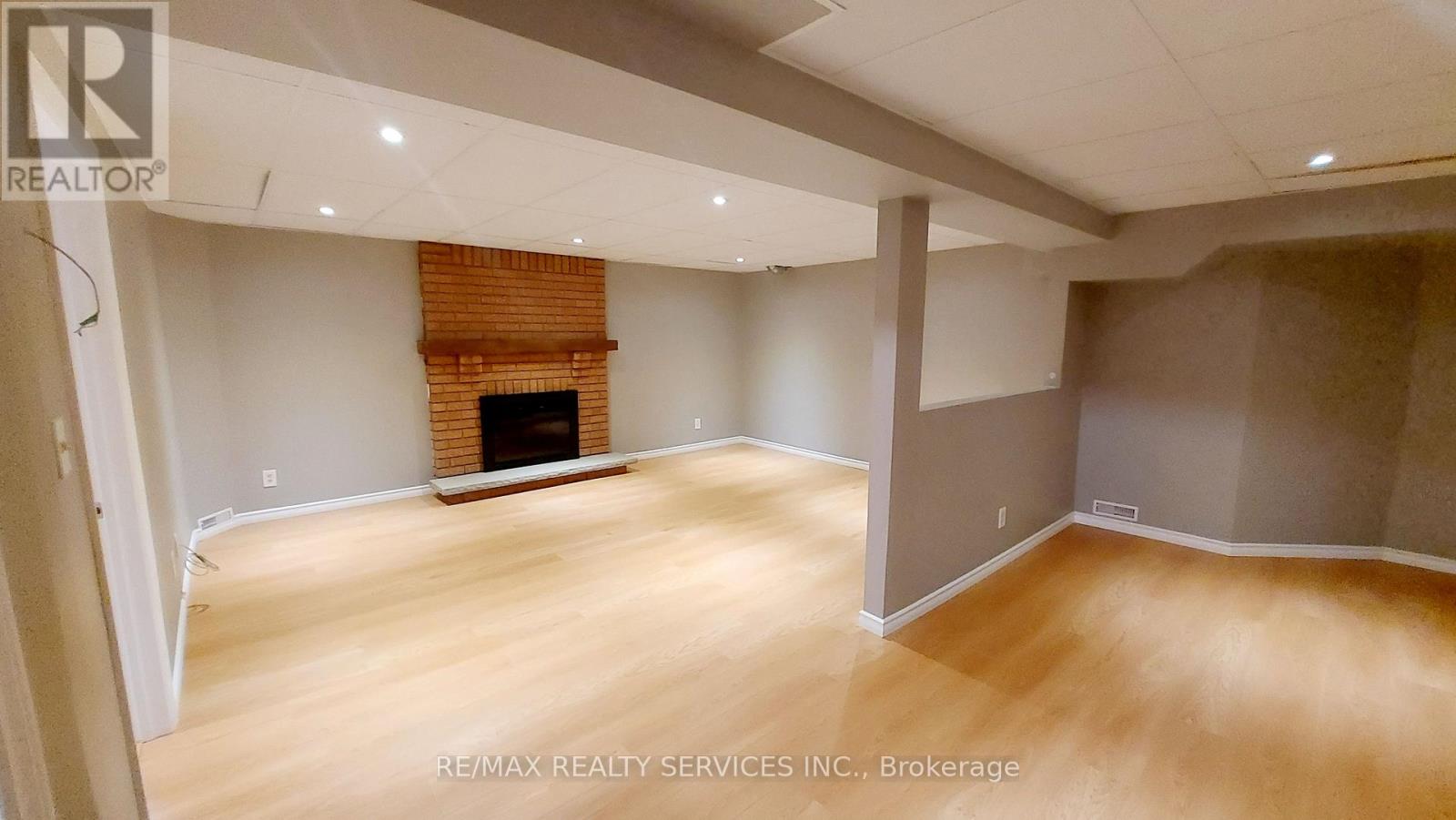 26 Hacienda Court, Brampton (Snelgrove), Ontario  L6Z 3J1 - Photo 39 - W12348242