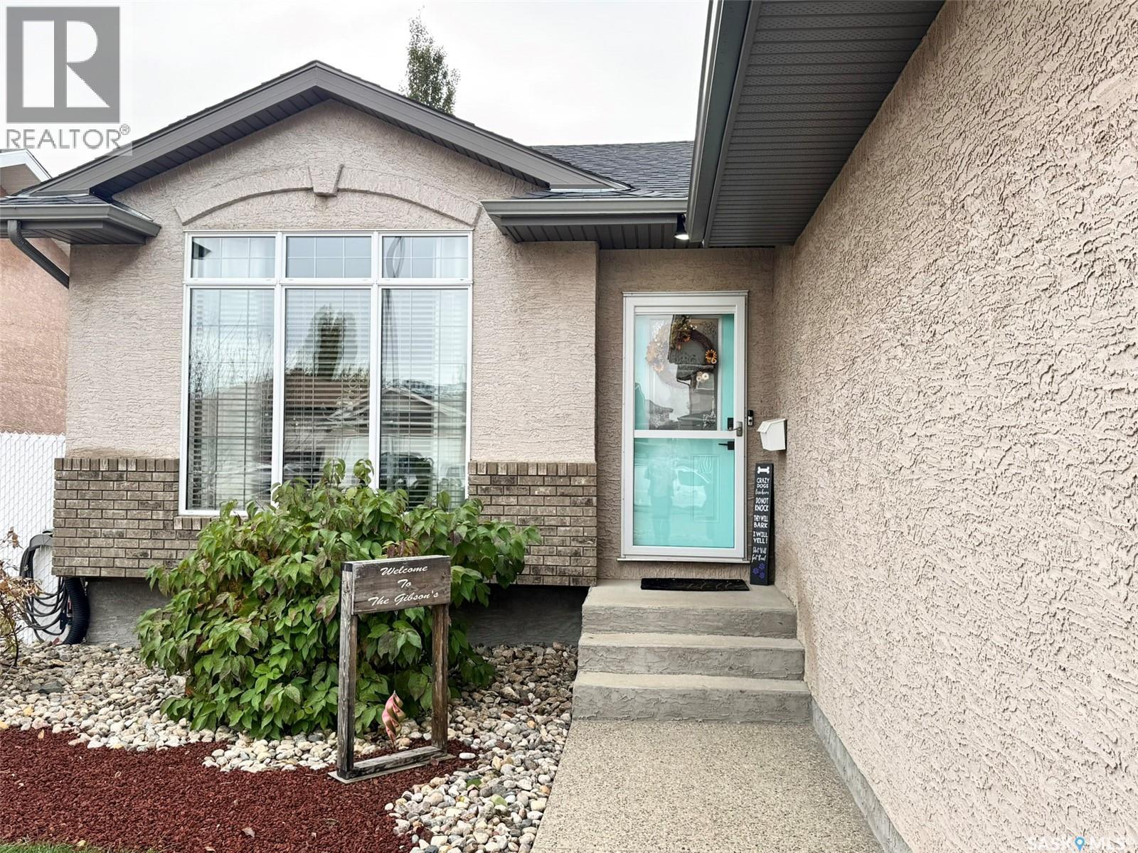 7364 Maple View Crescent, Regina, Saskatchewan  S4X 4V2 - Photo 2 - SK021445