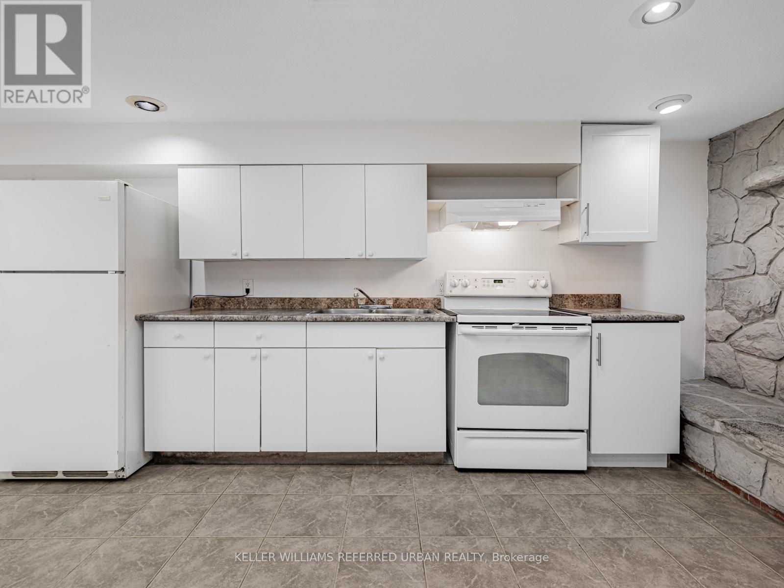 1 - 58 Ranee Avenue, Toronto, Ontario  M6A 1M9 - Photo 18 - C12478307
