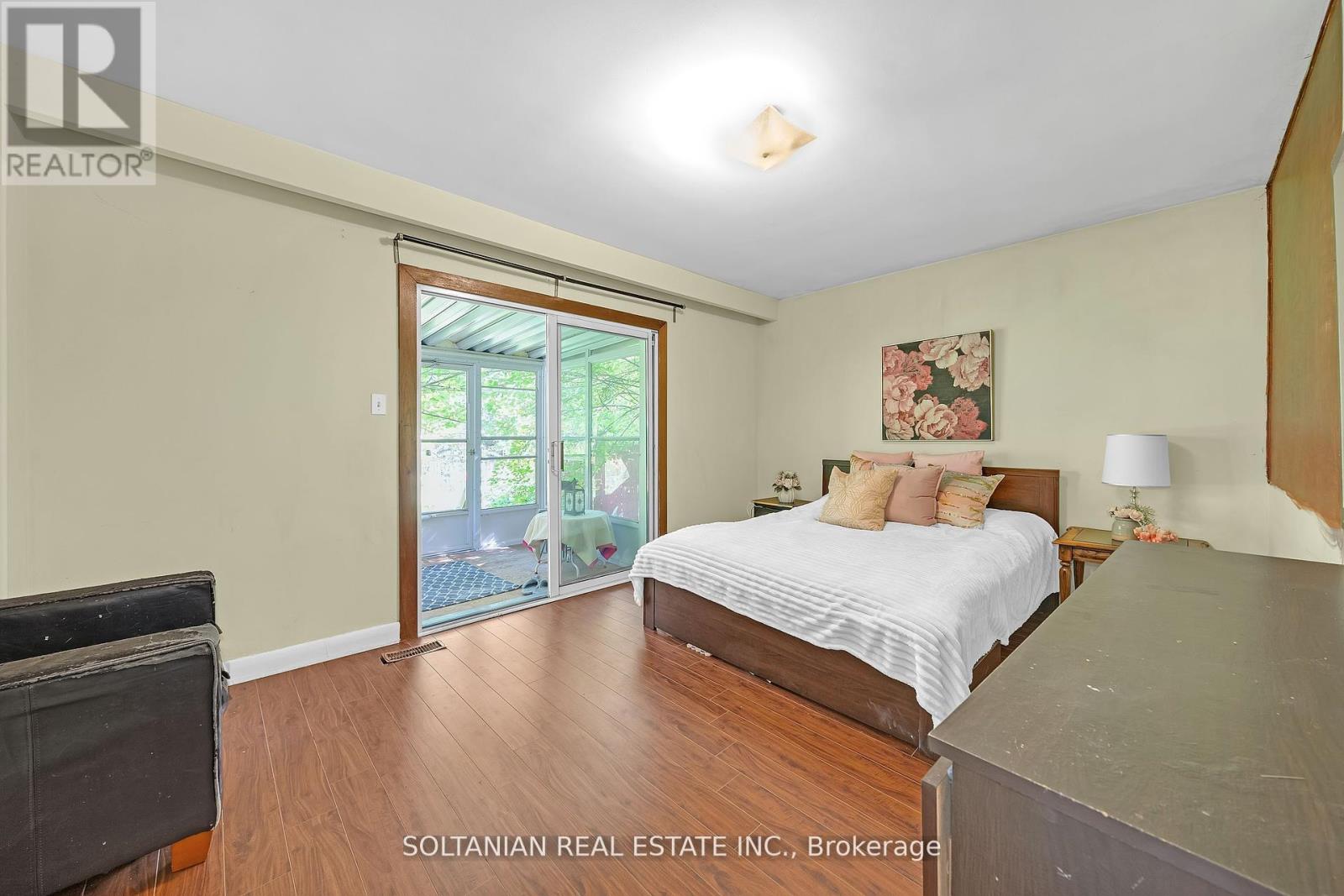 183 Maxome Avenue, Toronto, Ontario  M2M 3L1 - Photo 16 - C12478343