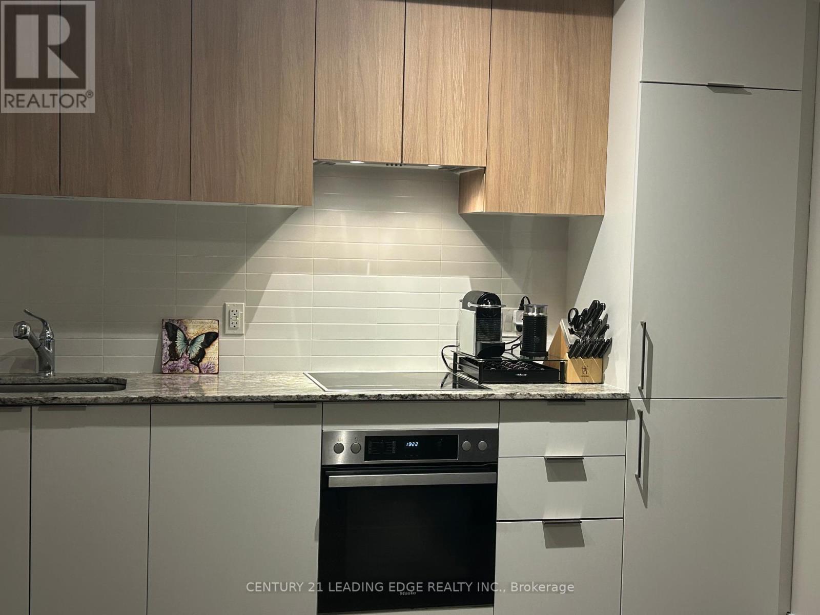 330 - 20 O'neill Road, Toronto, Ontario  M3C 0R2 - Photo 10 - C12478352