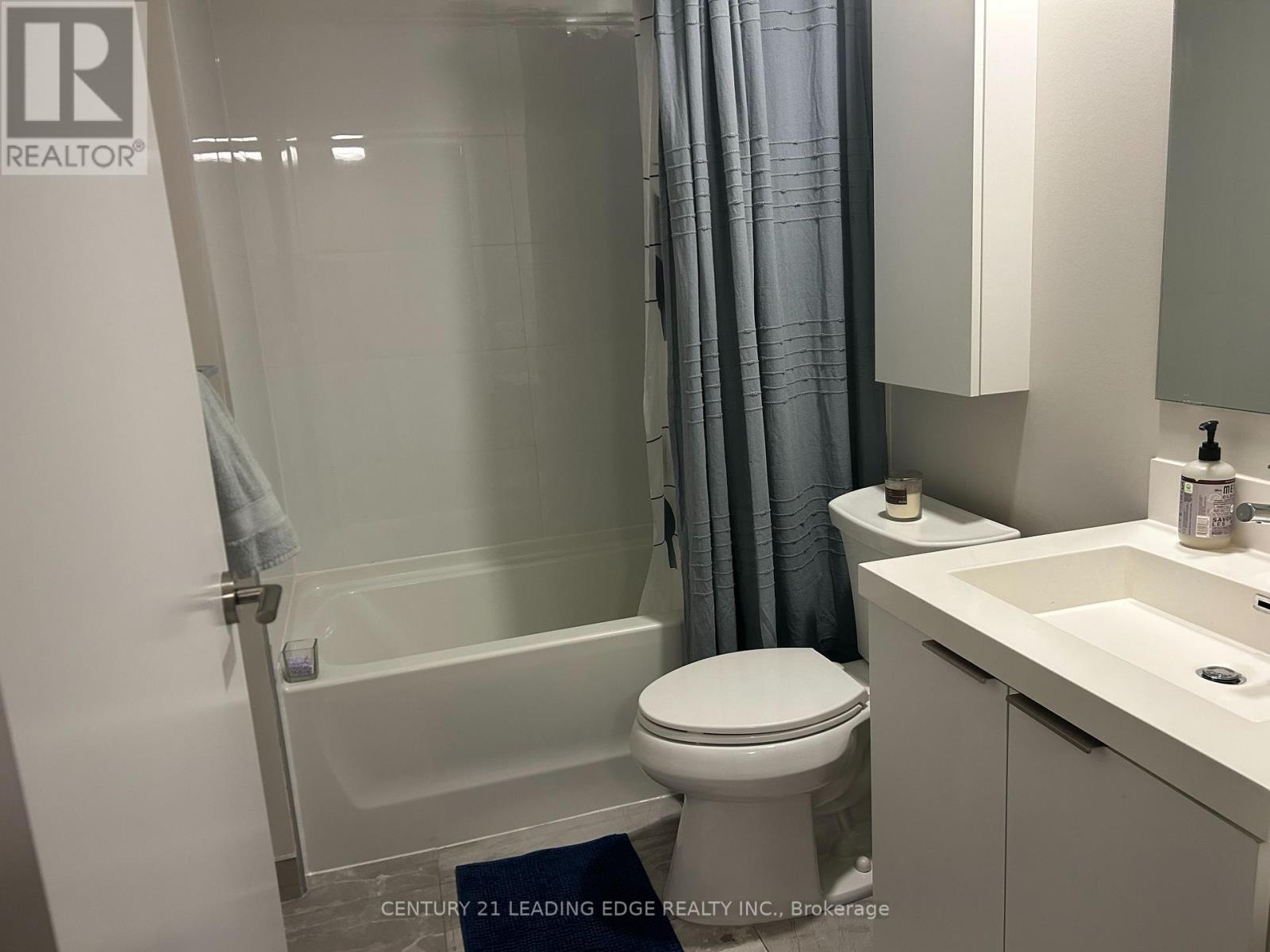 330 - 20 O'neill Road, Toronto, Ontario  M3C 0R2 - Photo 13 - C12478352