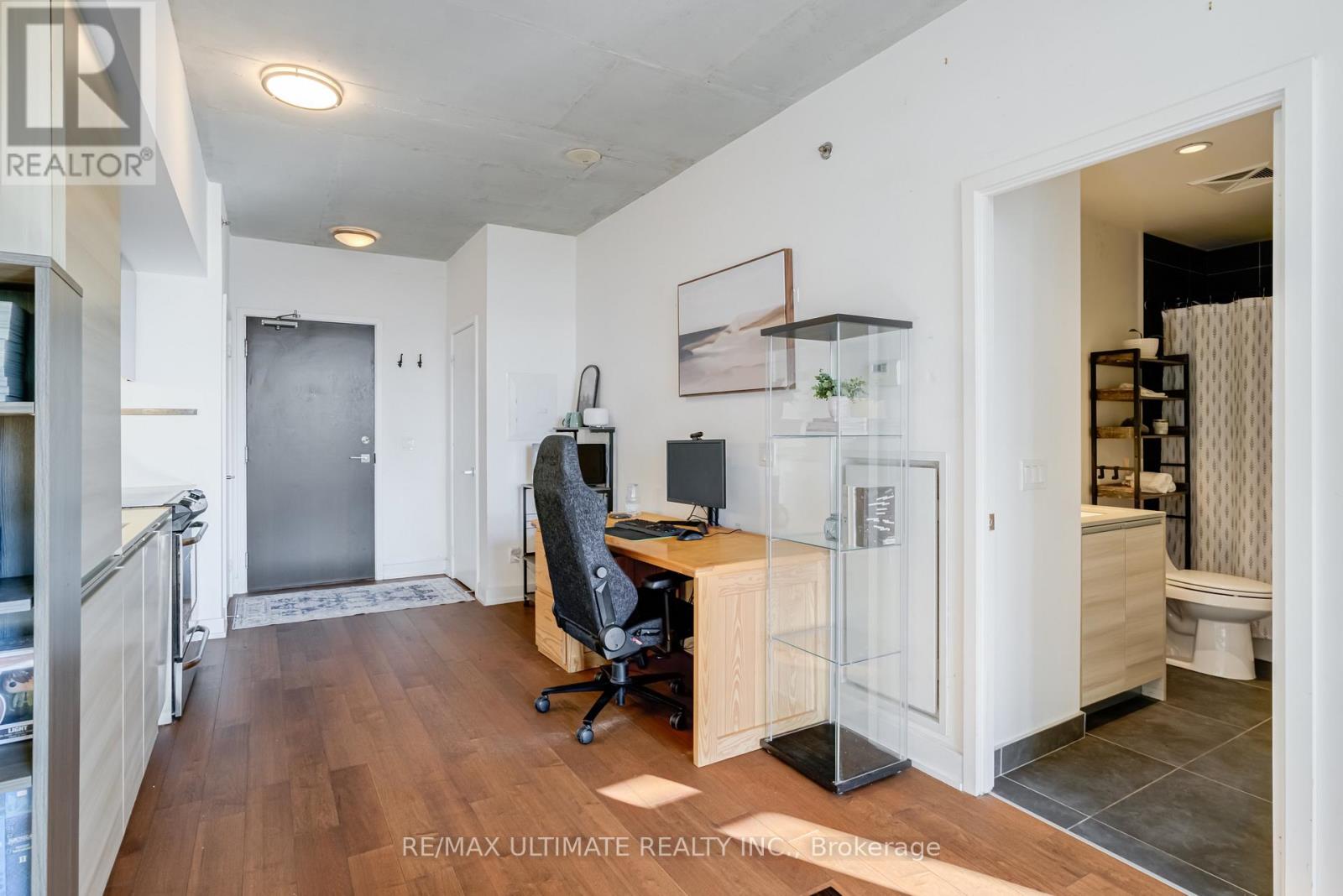 808 - 20 Minowan Miikan Lane, Toronto, Ontario  M6J 0E5 - Photo 10 - C12478383