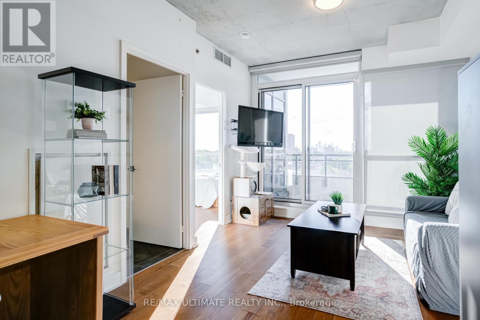 808 - 20 Minowan Miikan Lane, Toronto, Ontario  M6J 0E5 - Photo 20 - C12478383