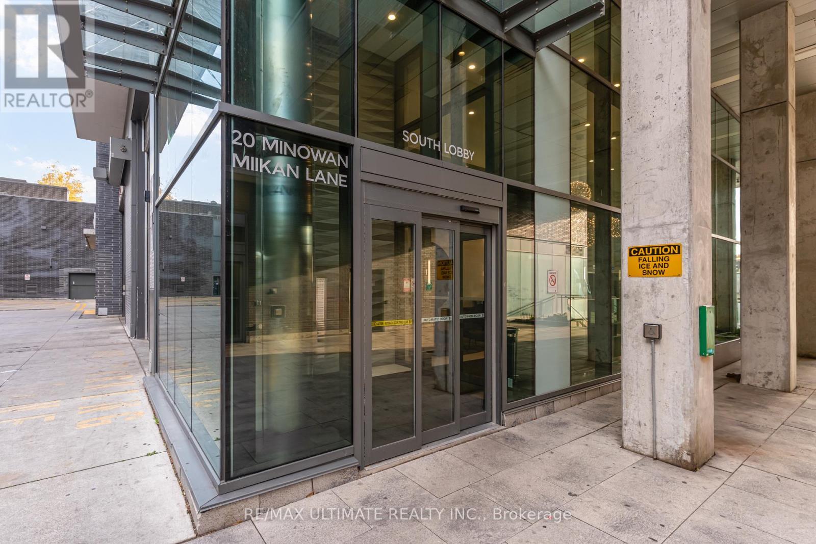808 - 20 Minowan Miikan Lane, Toronto, Ontario  M6J 0E5 - Photo 4 - C12478383