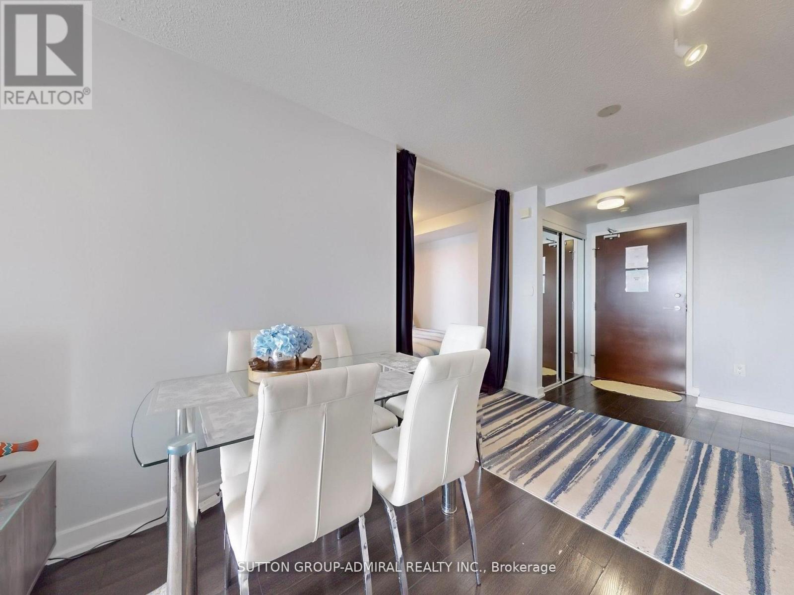 1710 - 21 Iceboat Terrace, Toronto, Ontario  M5V 4A5 - Photo 12 - C12478387