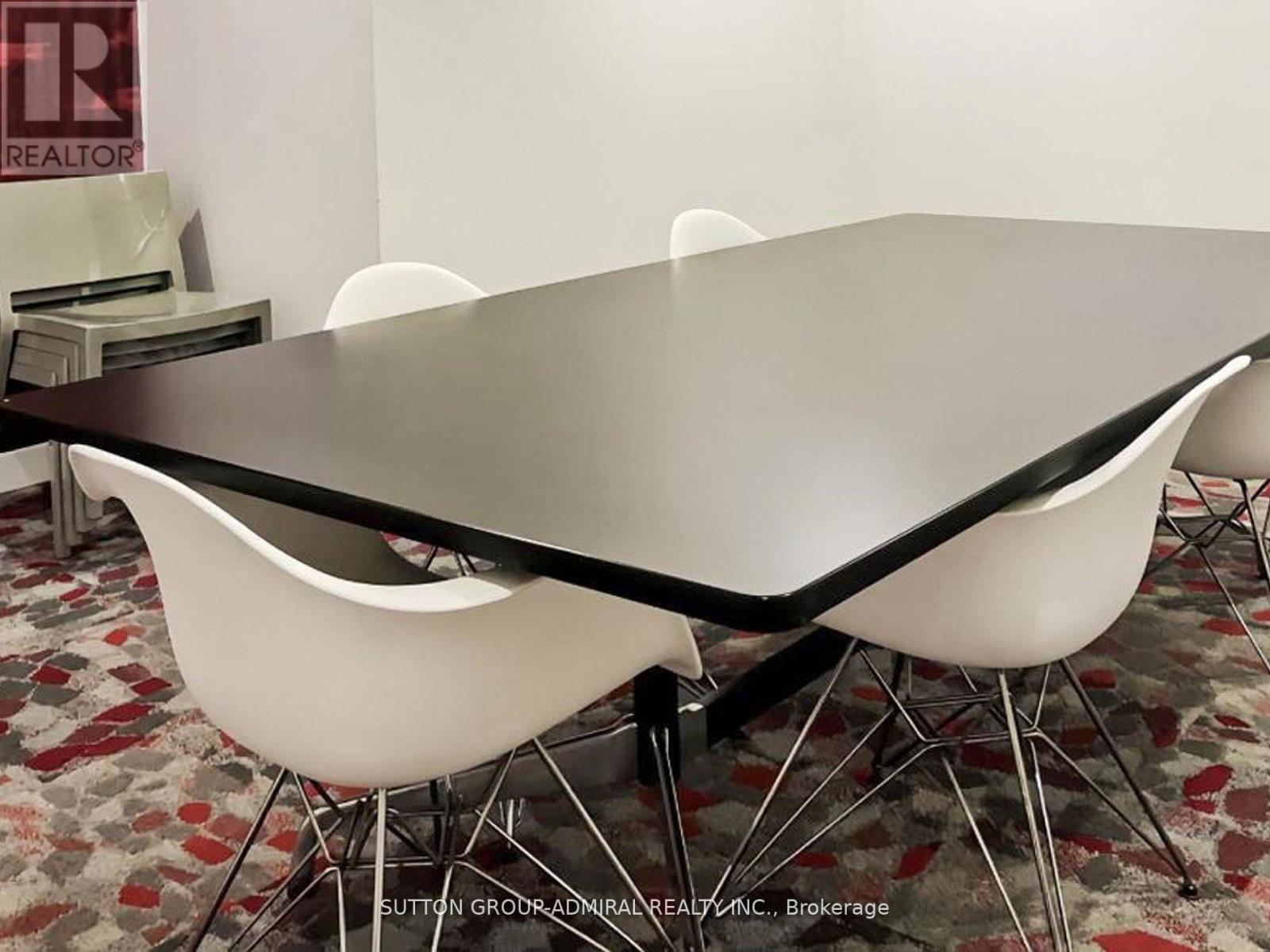 1710 - 21 Iceboat Terrace, Toronto, Ontario  M5V 4A5 - Photo 38 - C12478387