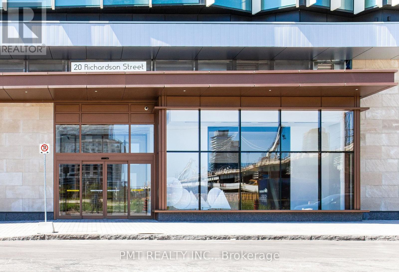 2209 - 20 Richardson Street, Toronto, Ontario  M5A 0S6 - Photo 2 - C12478425