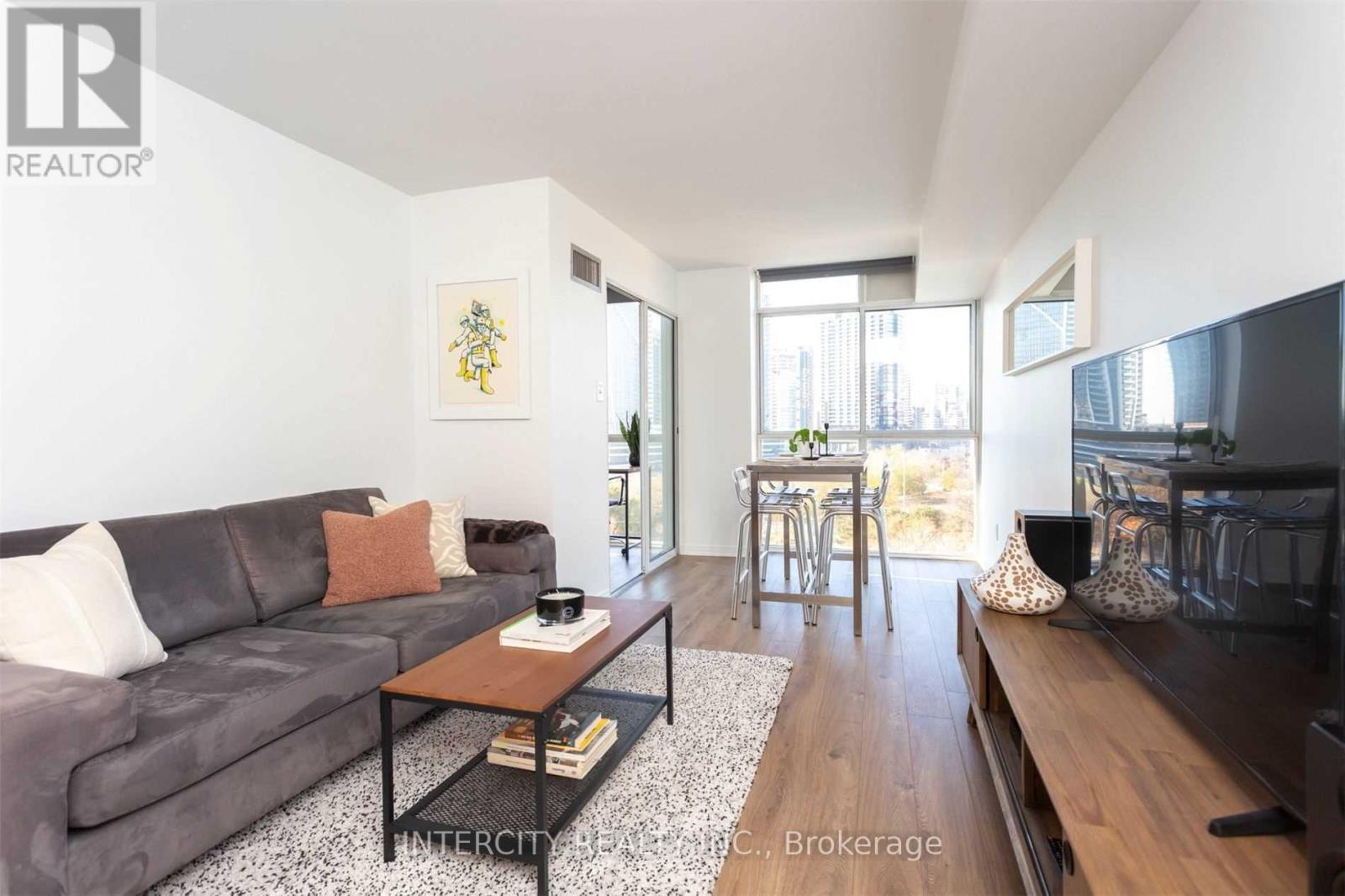 910 - 801 King Street W, Toronto, Ontario  M5V 3C9 - Photo 6 - C12478429