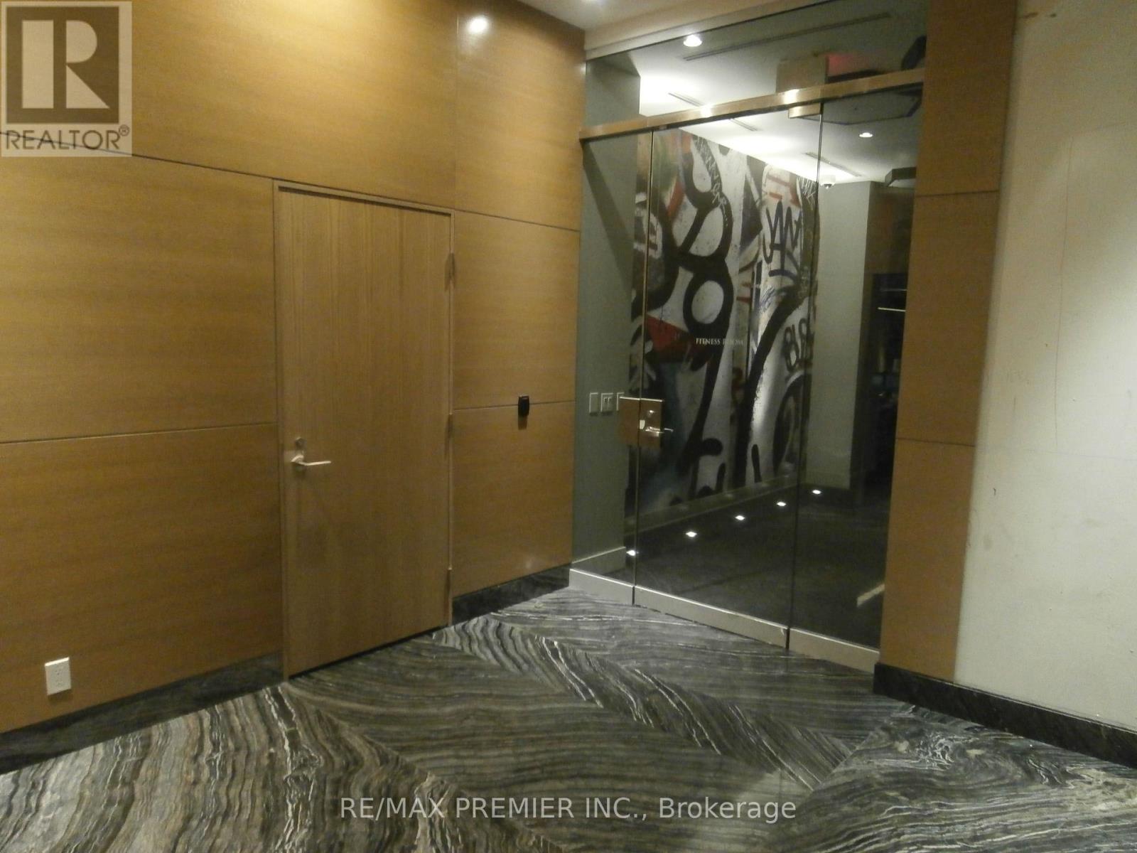 402 - 199 Richmond Street W, Toronto, Ontario  M5V 0H4 - Photo 12 - C12478439