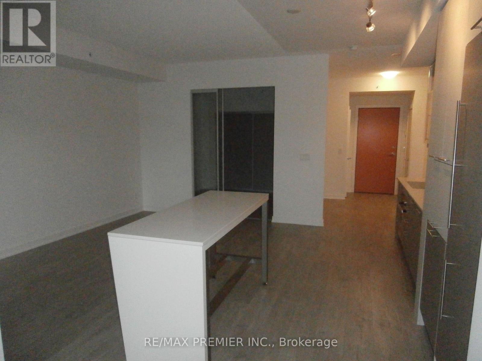 402 - 199 Richmond Street W, Toronto, Ontario  M5V 0H4 - Photo 24 - C12478439