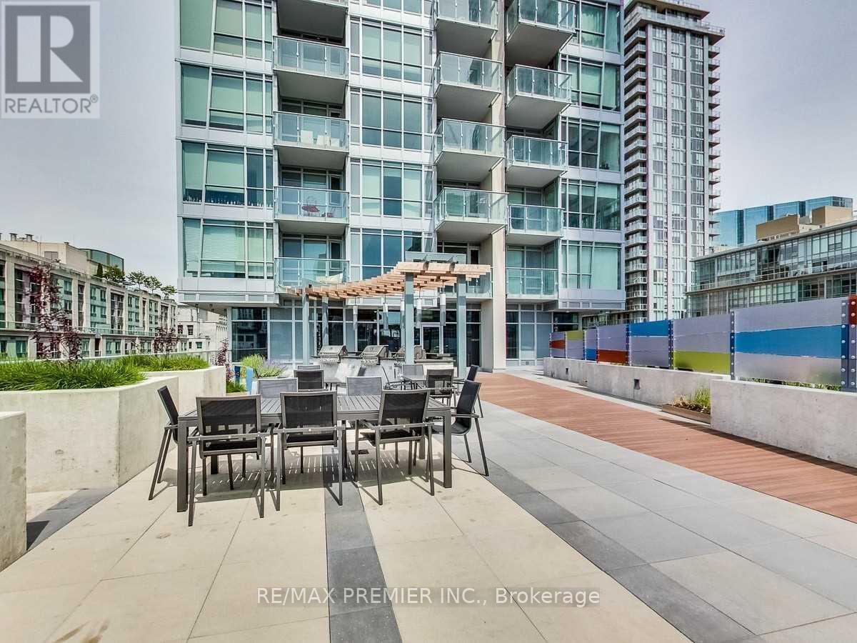 402 - 199 Richmond Street W, Toronto, Ontario  M5V 0H4 - Photo 4 - C12478439