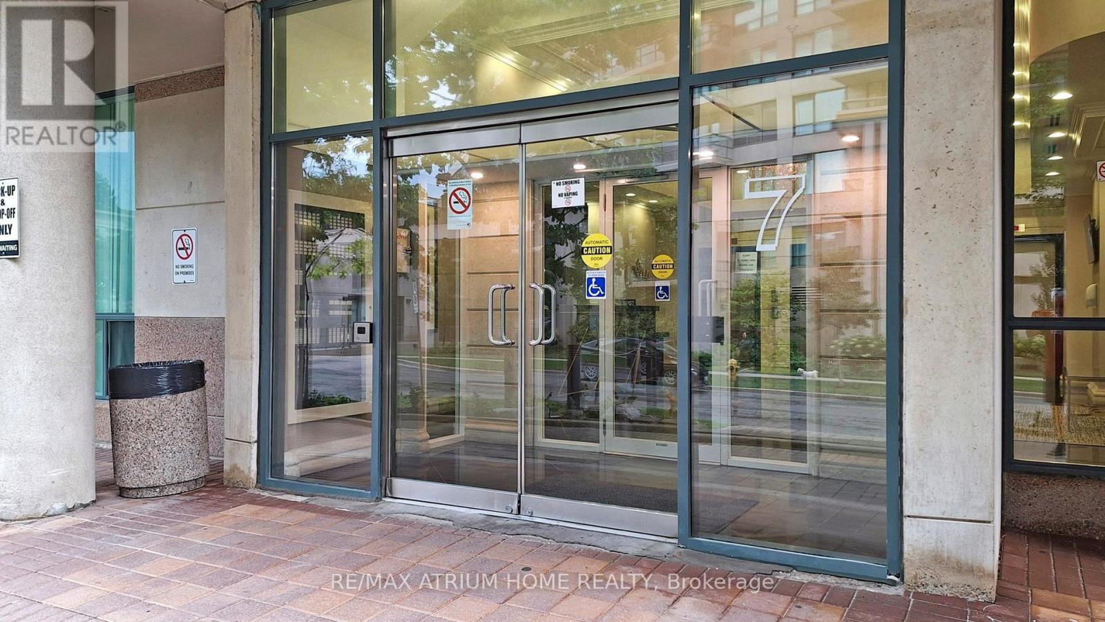 2315 - 7 Lorraine Drive, Toronto, Ontario  M2N 7H2 - Photo 2 - C12478442