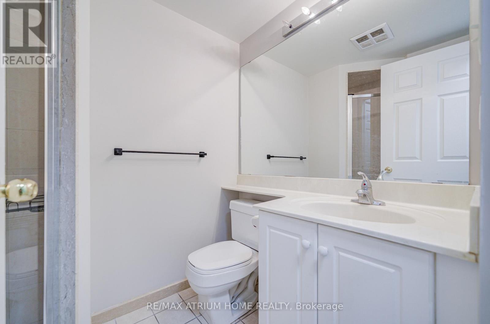 2315 - 7 Lorraine Drive, Toronto, Ontario  M2N 7H2 - Photo 21 - C12478442