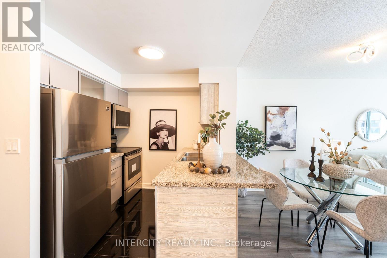 1706 - 16 Harrison Garden Boulevard, Toronto, Ontario  M2N 7J6 - Photo 10 - C12478449