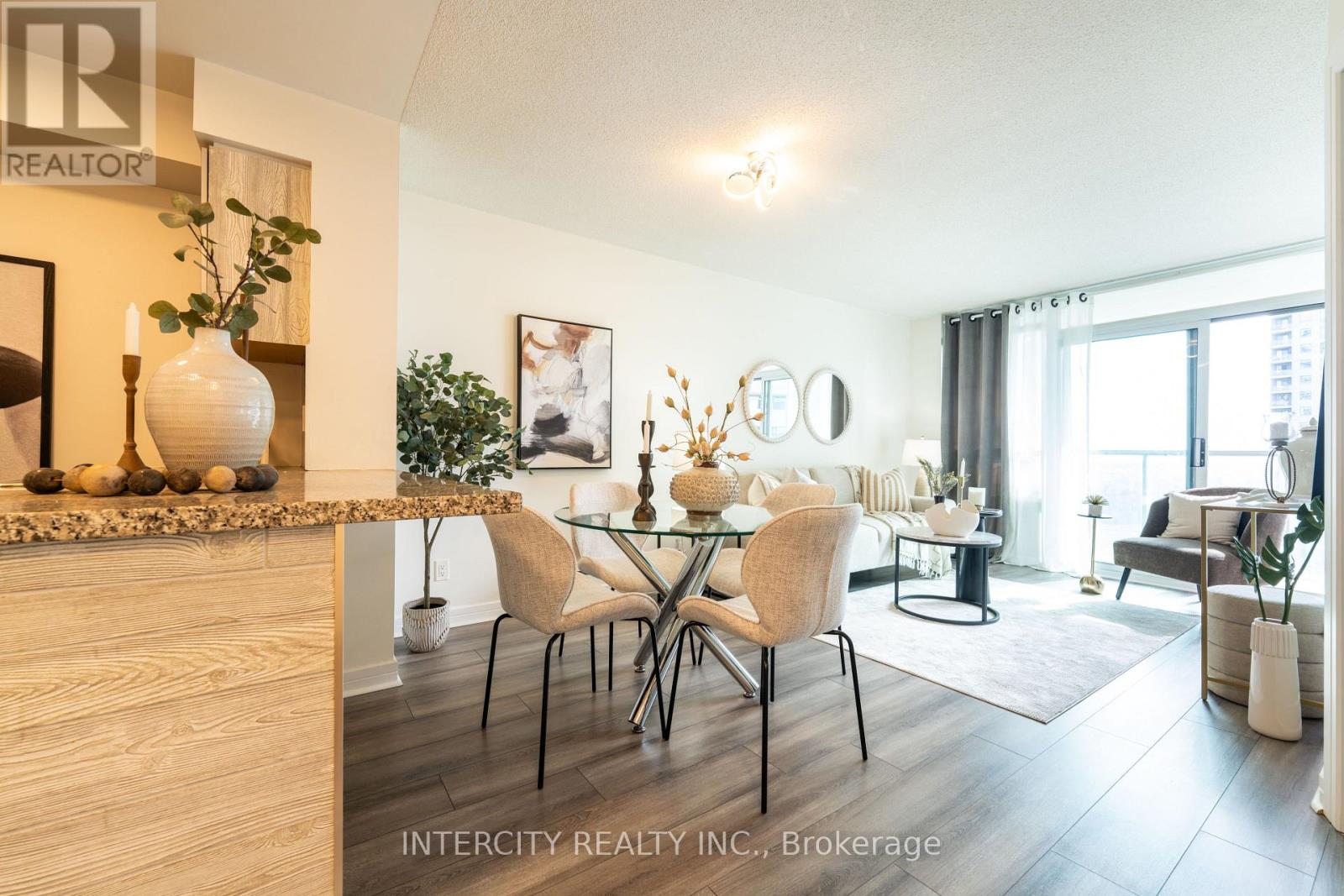 1706 - 16 Harrison Garden Boulevard, Toronto, Ontario  M2N 7J6 - Photo 9 - C12478449