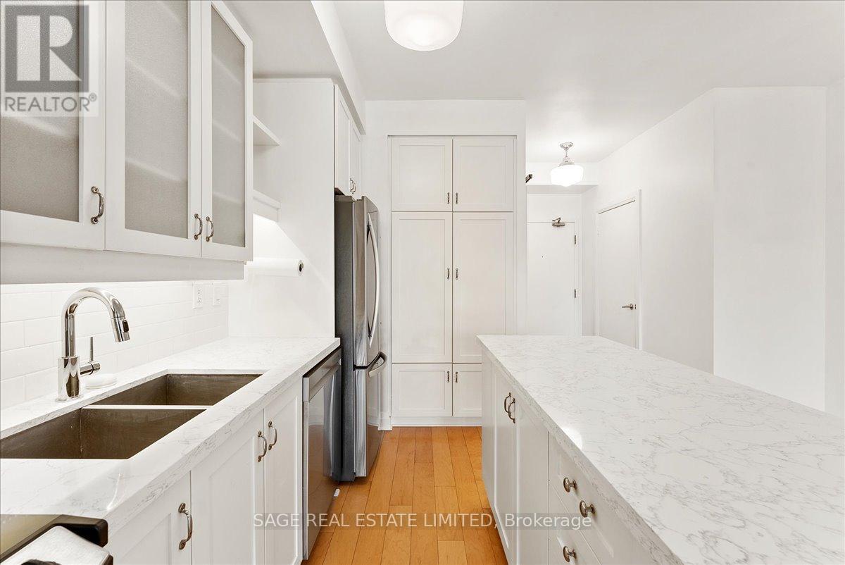 711 - 20 Scrivener Square, Toronto, Ontario  M4W 3X9 - Photo 10 - C12478485