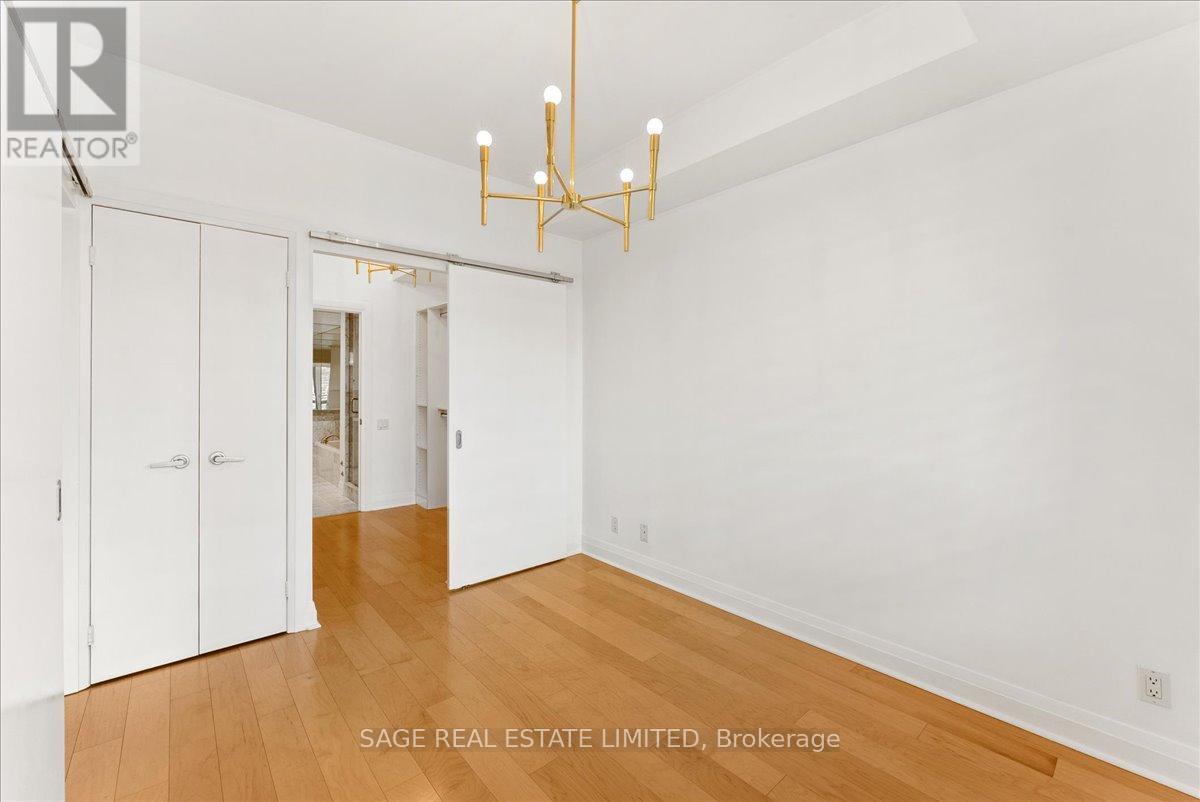 711 - 20 Scrivener Square, Toronto, Ontario  M4W 3X9 - Photo 21 - C12478485