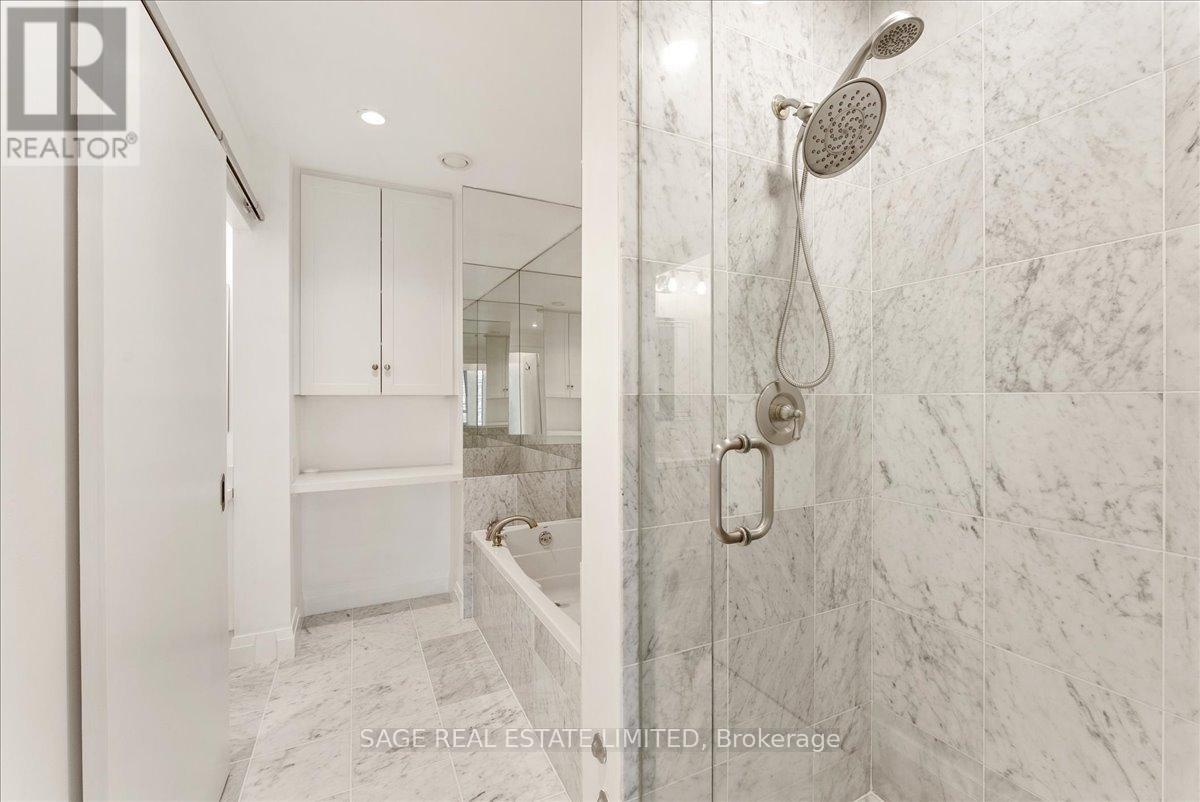 711 - 20 Scrivener Square, Toronto, Ontario  M4W 3X9 - Photo 23 - C12478485