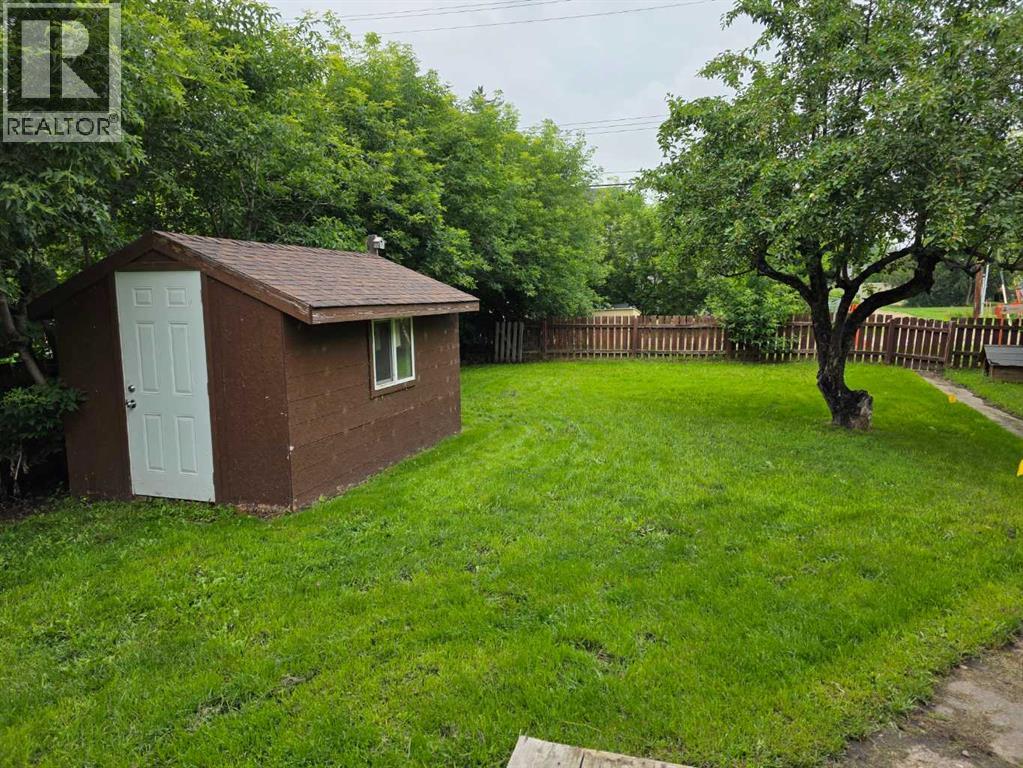 4910 Hwy 2a, Lacombe, Alberta  T4L 1J8 - Photo 4 - A2242251