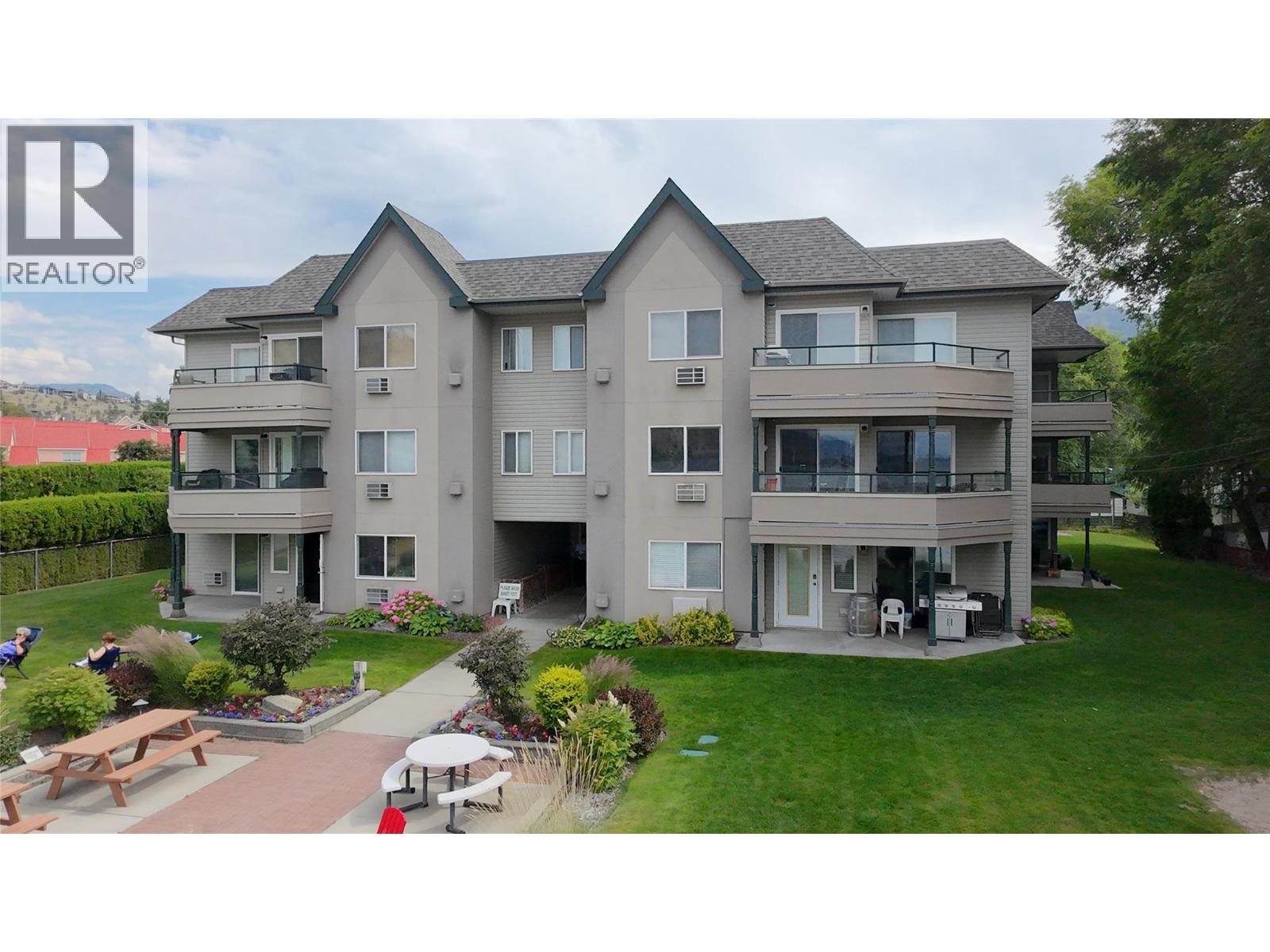 640 Main Street Unit# 309, okanagan falls, British Columbia