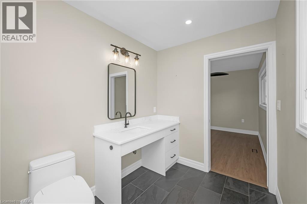 30 Wildewood Avenue, Hamilton, Ontario  L8T 1X3 - Photo 25 - 40781487