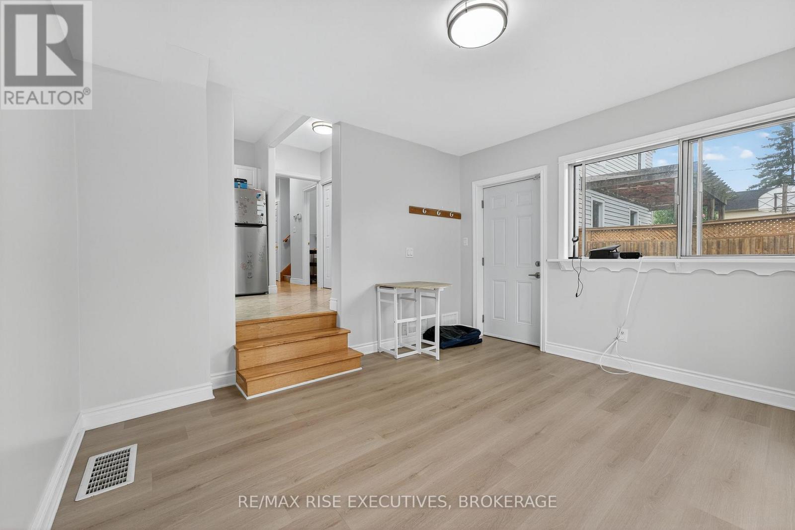 47 Livingston Street, Kingston, Ontario  K7L 4L1 - Photo 18 - X12478573