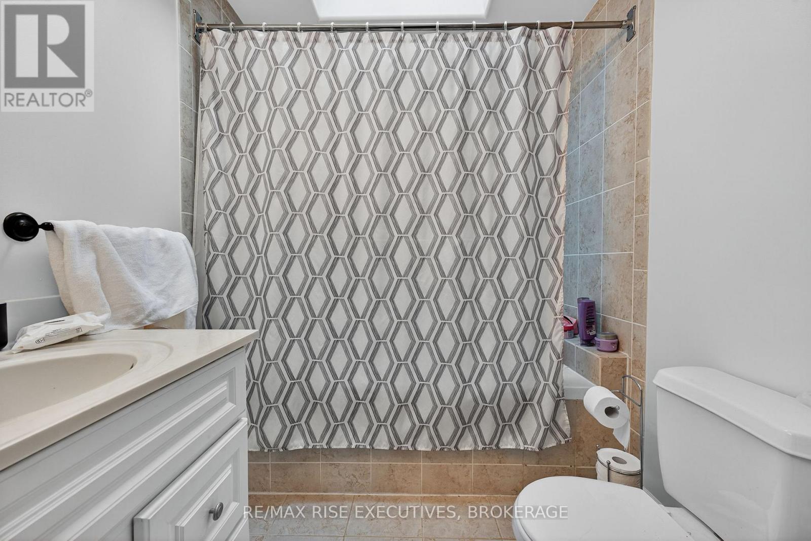 47 Livingston Street, Kingston, Ontario  K7L 4L1 - Photo 24 - X12478573