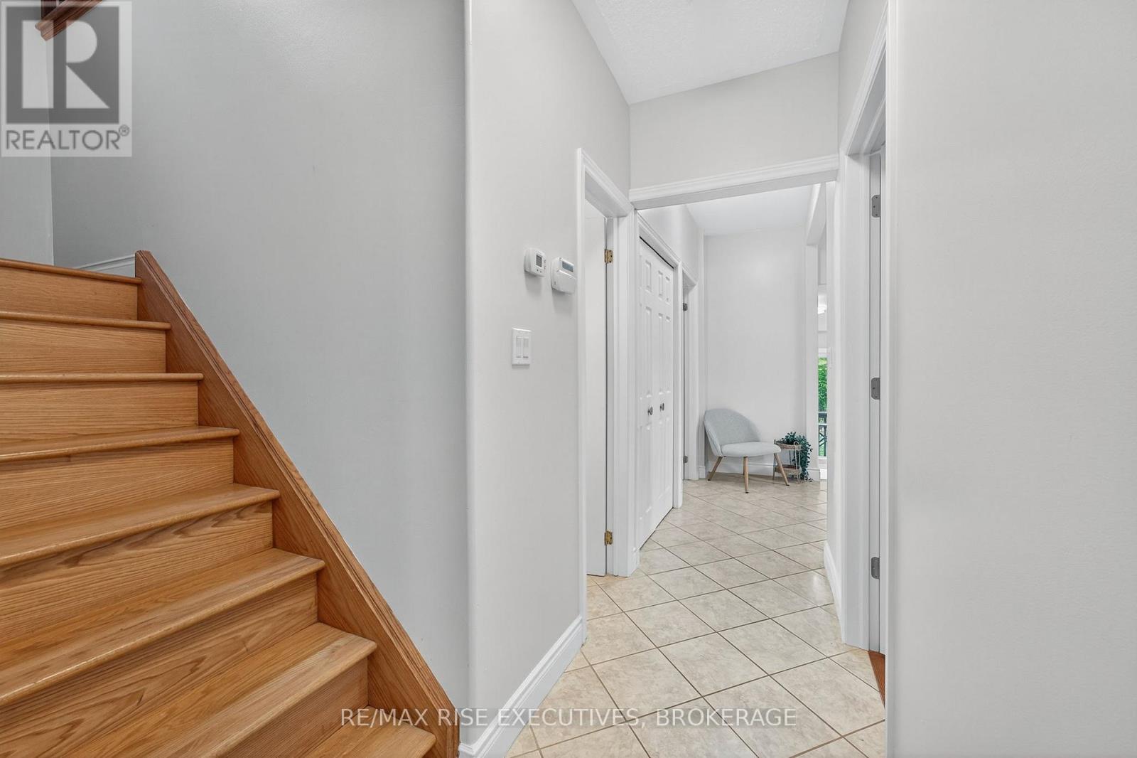 47 Livingston Street, Kingston, Ontario  K7L 4L1 - Photo 9 - X12478573