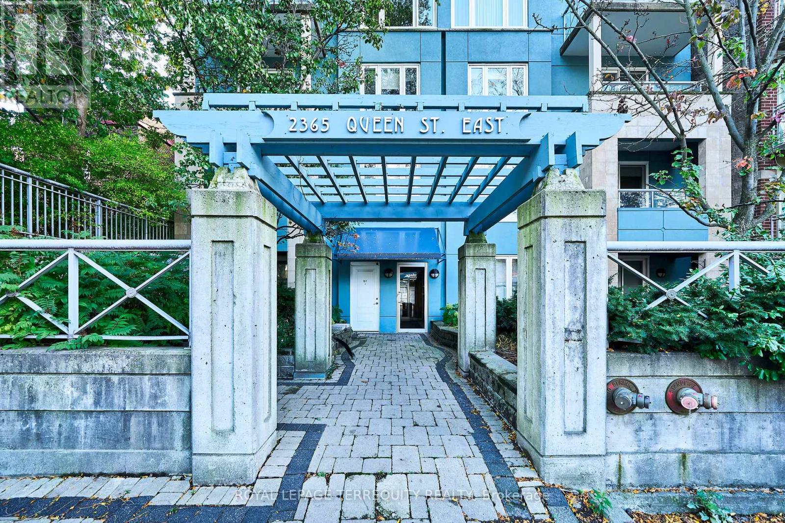 203 - 2365 QUEEN STREET E, Toronto, Ontario