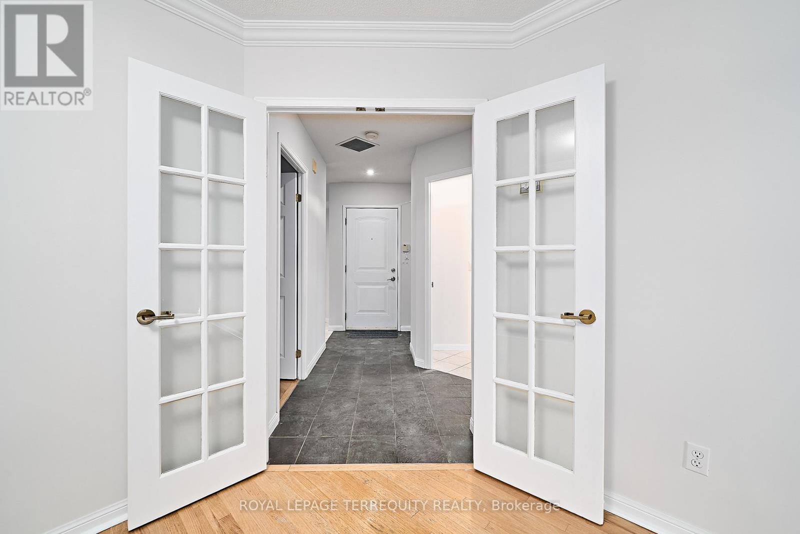 203 - 2365 Queen Street E, Toronto, Ontario  M4E 1H2 - Photo 6 - E12478388