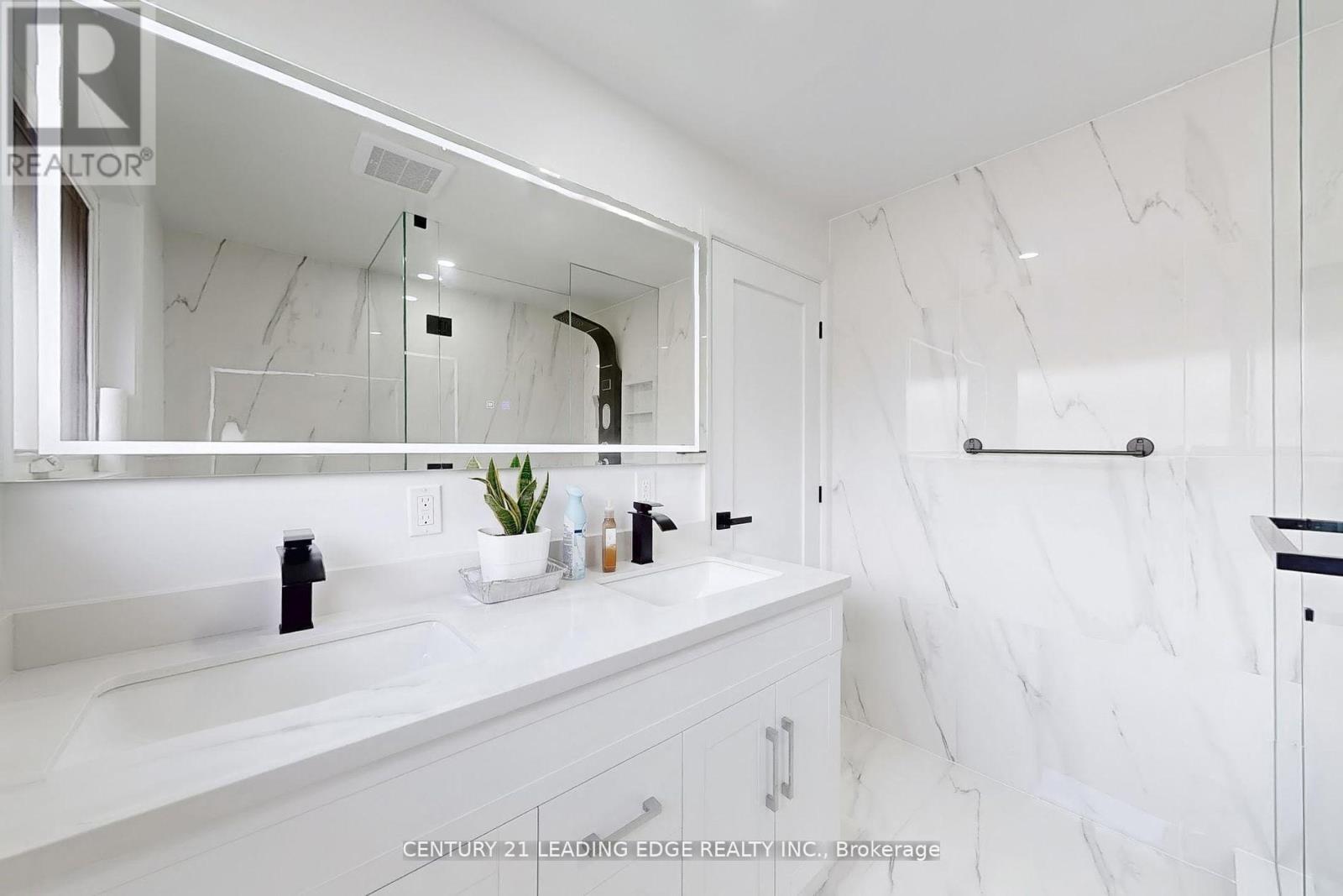 20 Bypass Court, Toronto, Ontario  M1T 1L1 - Photo 16 - E12478390
