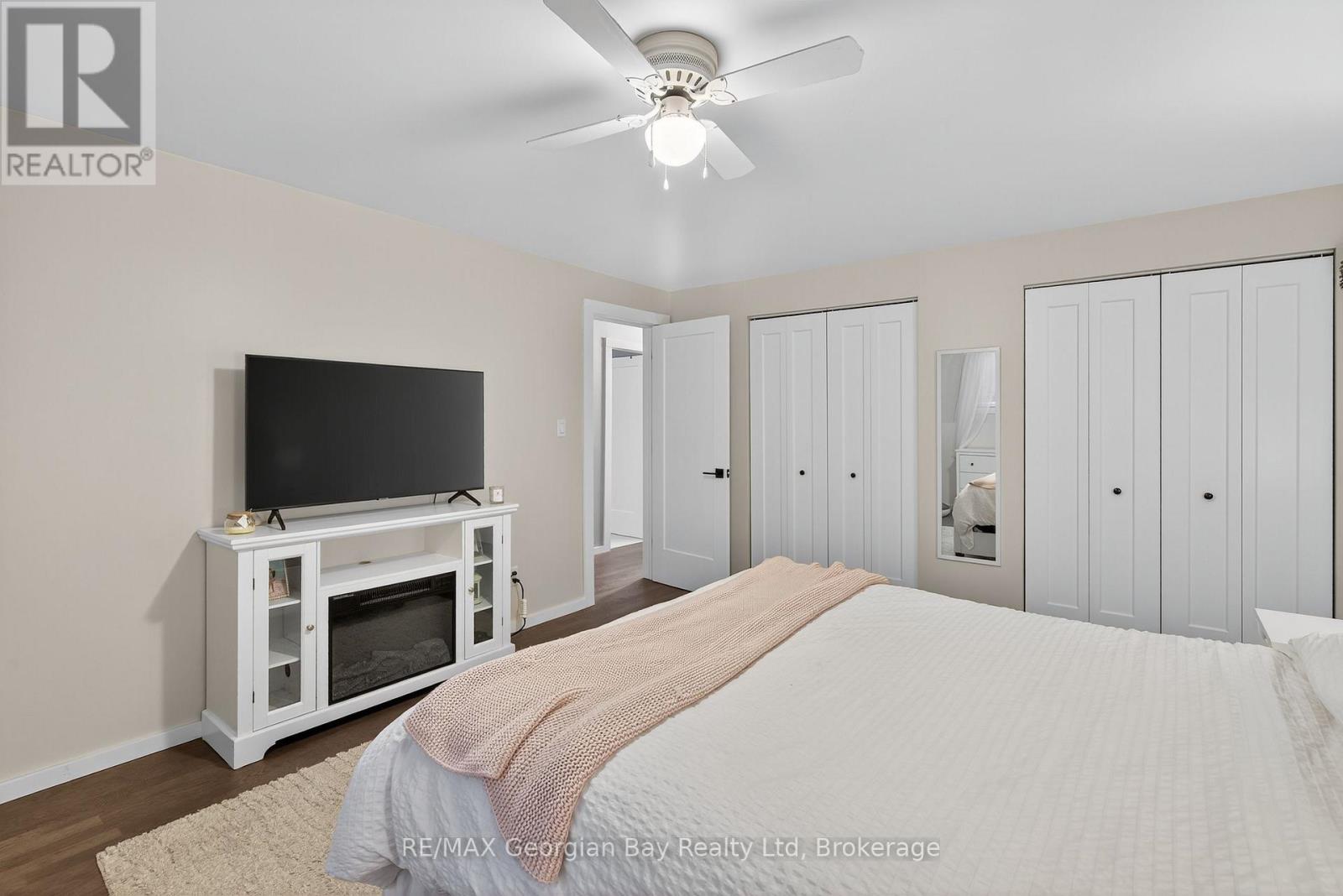 93 Edward Street, Penetanguishene, Ontario  L9M 1J3 - Photo 23 - S12478526