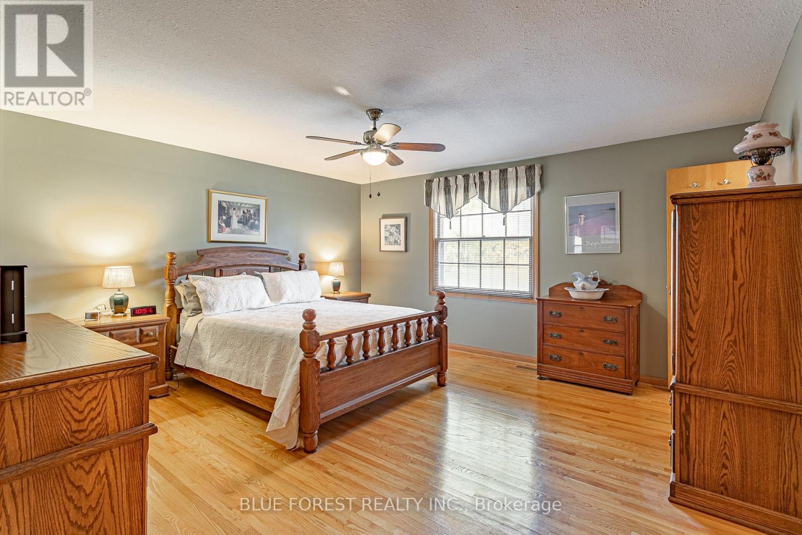 836 Westbury Crescent, London South, Ontario  N6J 3C9 - Photo 13 - X12478587