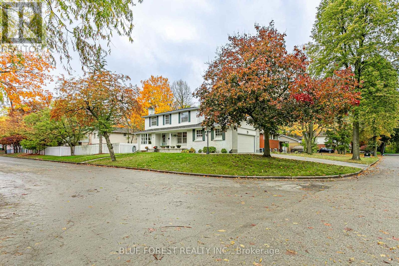 836 Westbury Crescent, London South, Ontario  N6J 3C9 - Photo 2 - X12478587