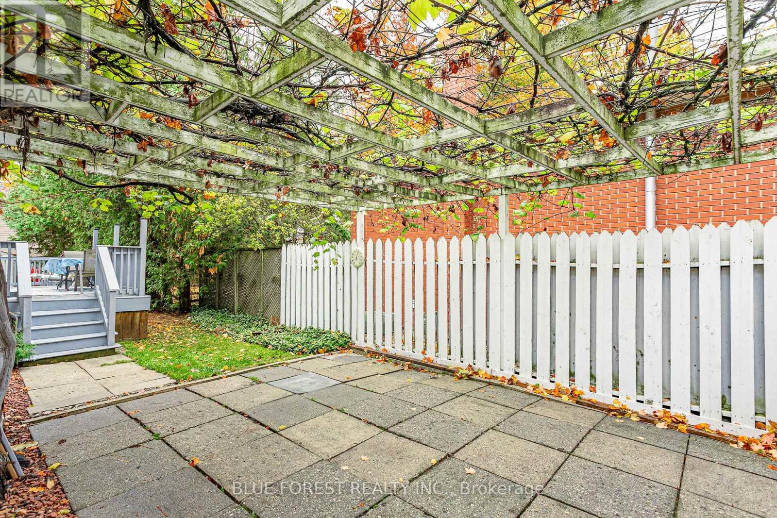 836 Westbury Crescent, London South, Ontario  N6J 3C9 - Photo 25 - X12478587