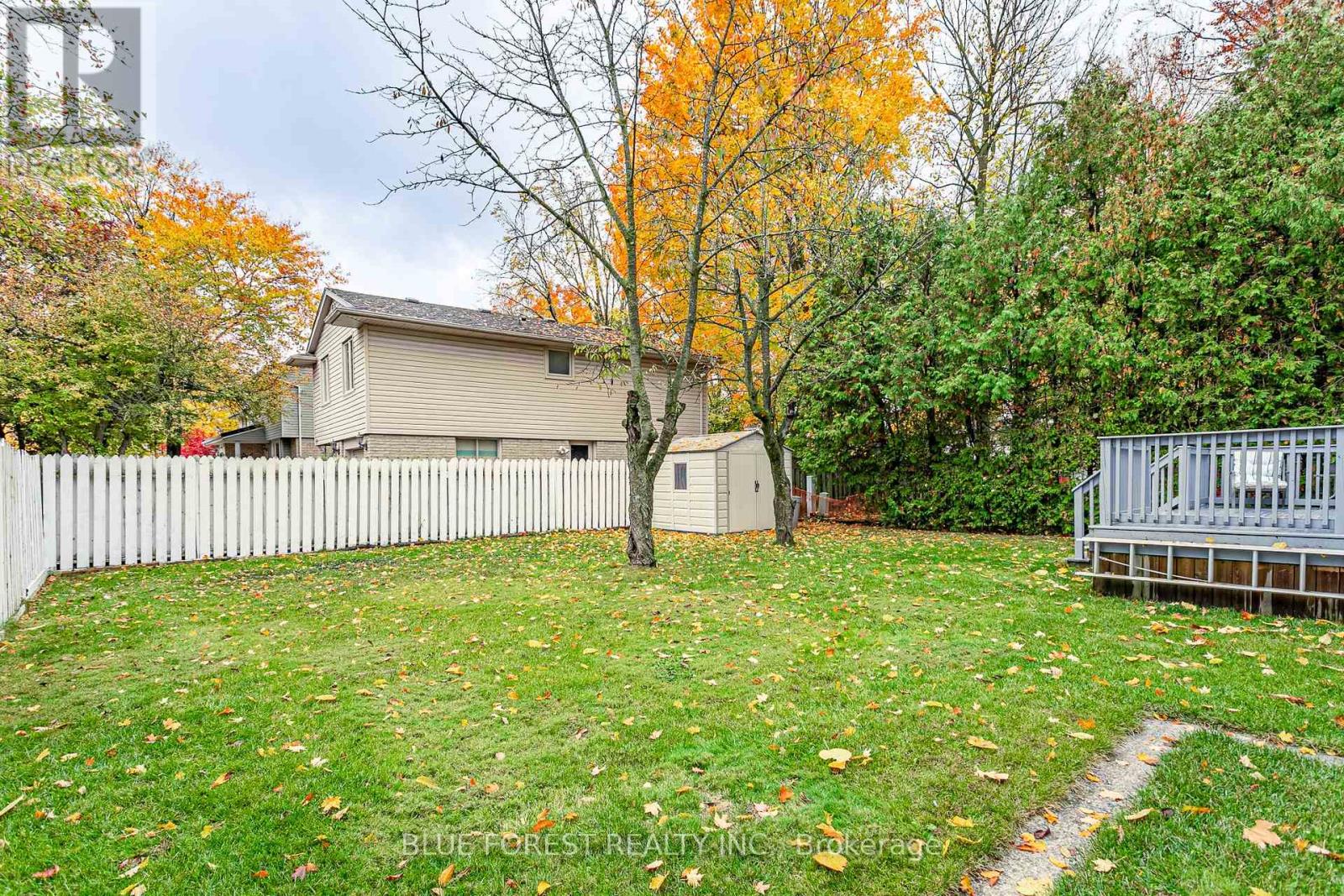 836 Westbury Crescent, London South, Ontario  N6J 3C9 - Photo 28 - X12478587