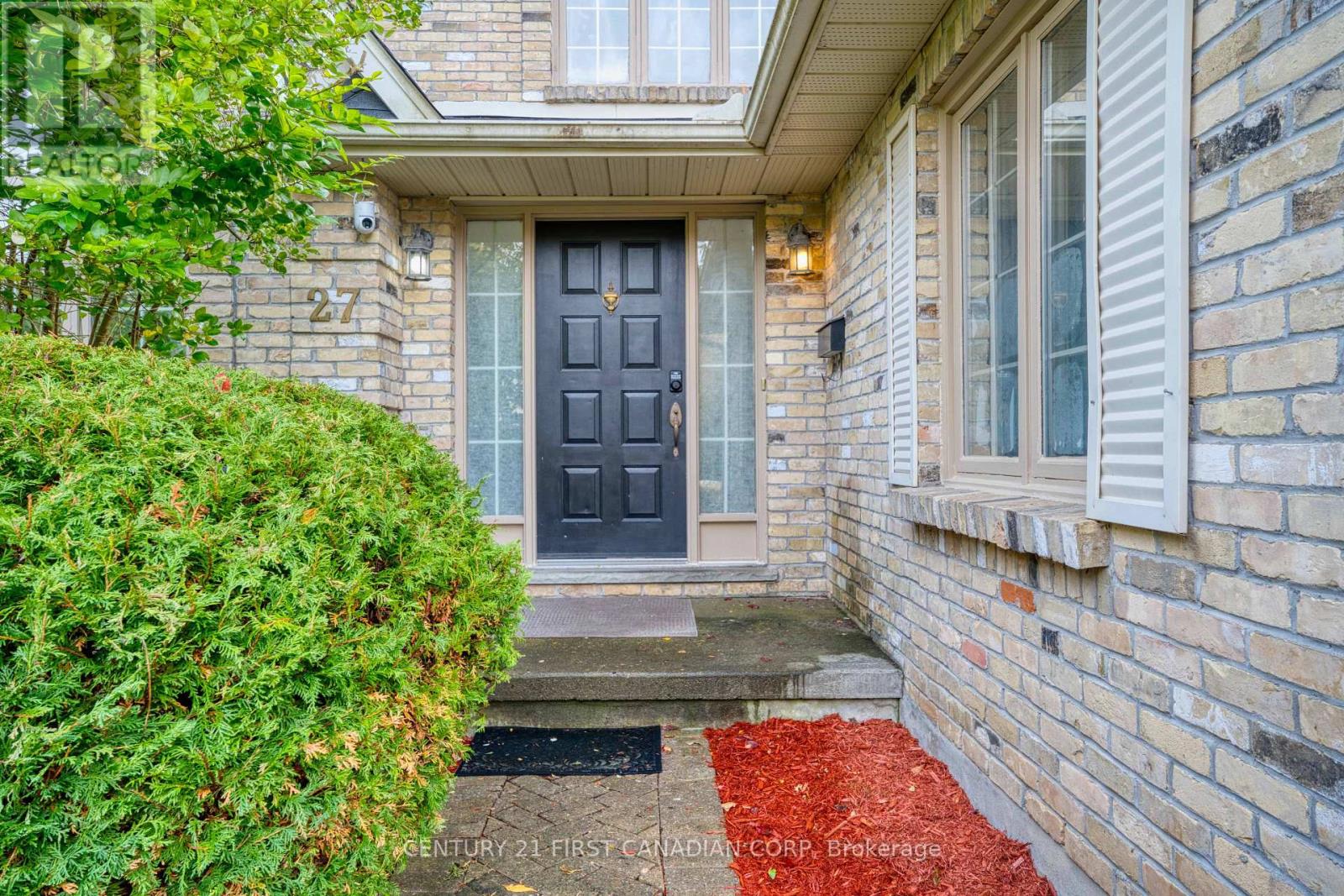 27 Lavender Way, London North, Ontario  N5X 3H9 - Photo 3 - X12478606