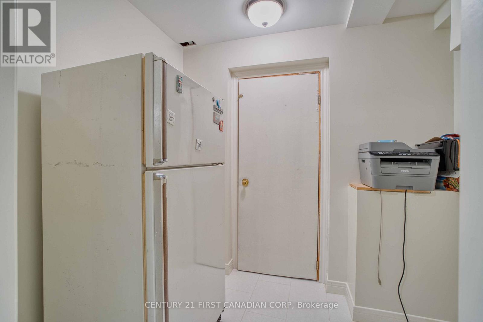 27 Lavender Way, London North, Ontario  N5X 3H9 - Photo 39 - X12478606