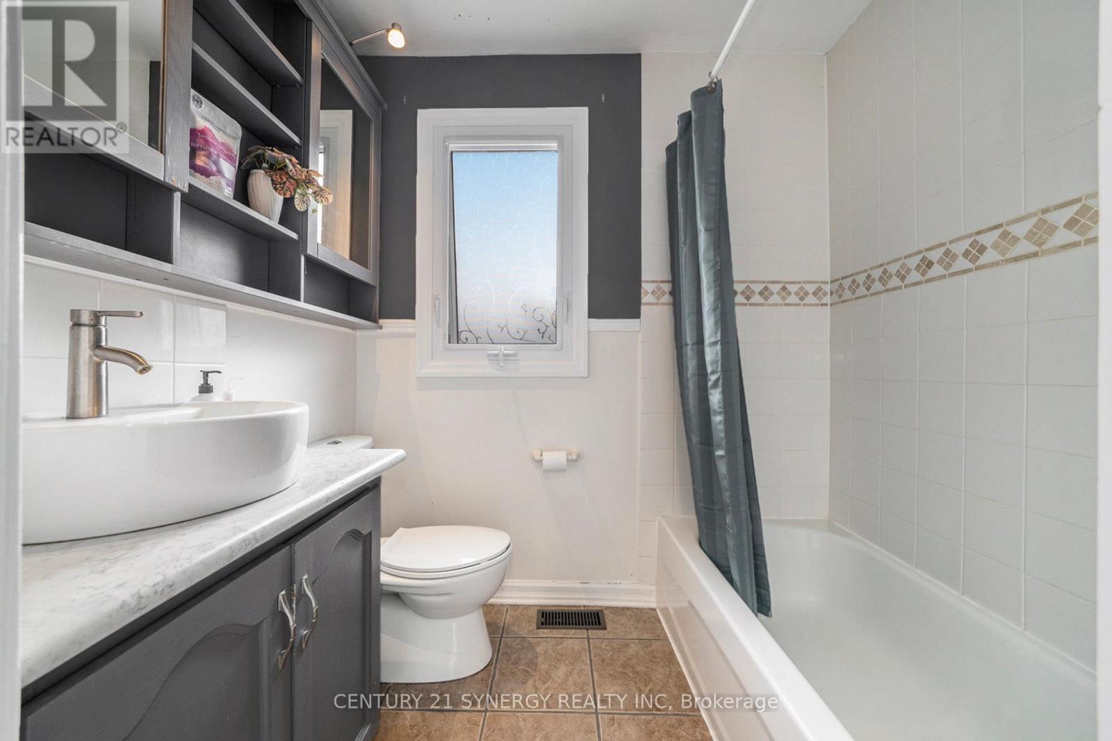212 Maley Street, North Grenville, Ontario  K0G 1J0 - Photo 14 - X12478562