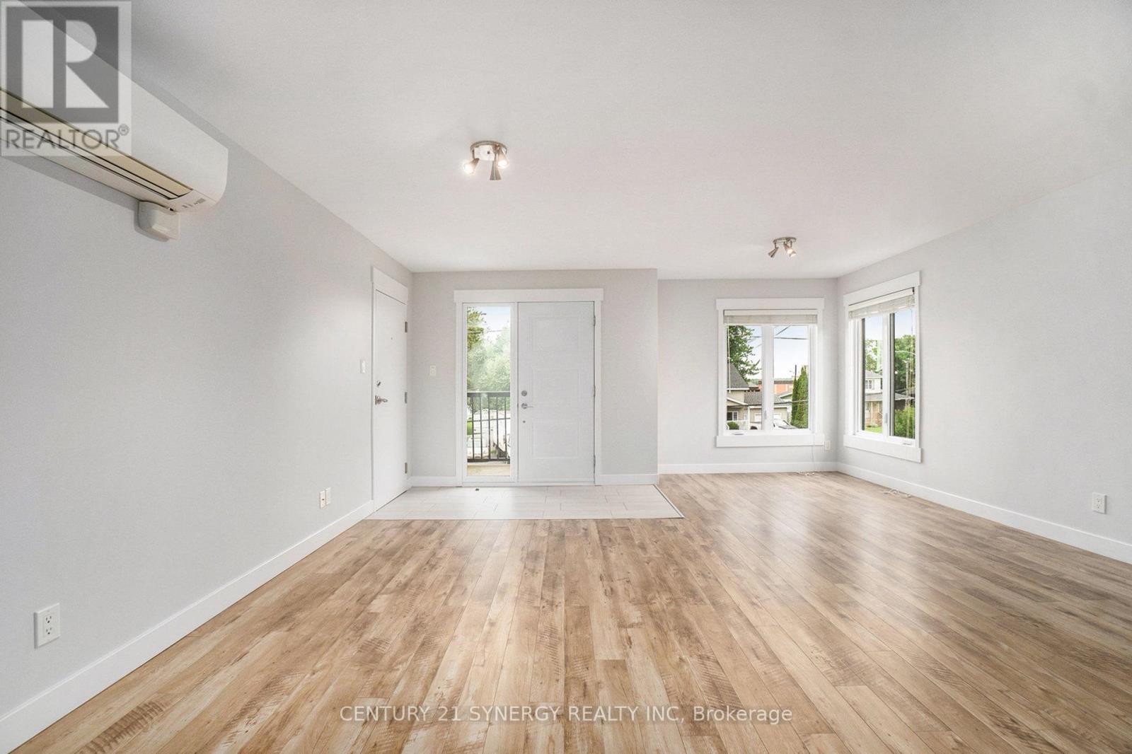 2 - 100 Laurier Street, Casselman, Ontario  K0A 1M0 - Photo 2 - X12478611