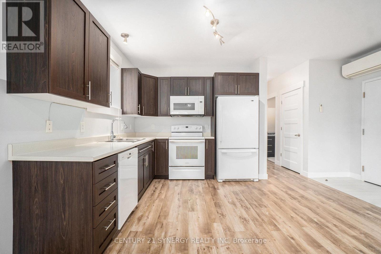 2 - 100 Laurier Street, Casselman, Ontario  K0A 1M0 - Photo 9 - X12478611