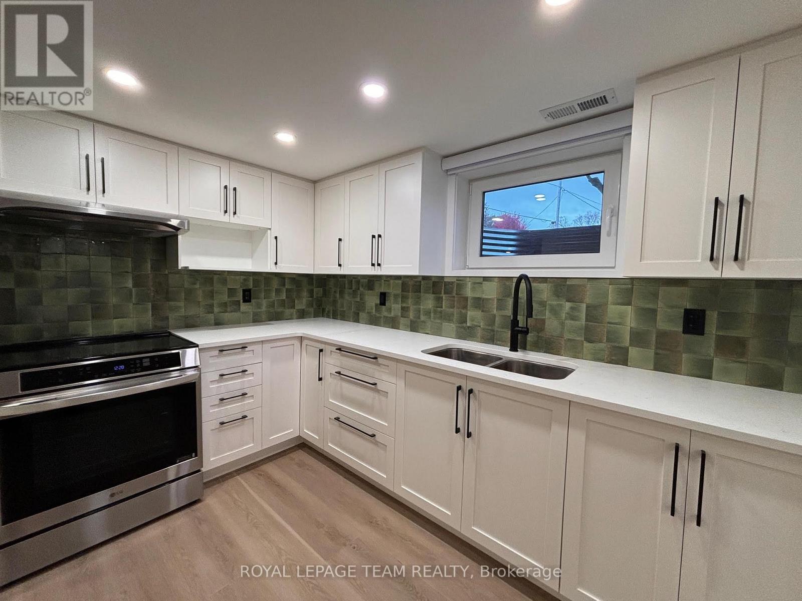 Unit B - 2177 Dublin Avenue, Ottawa, Ontario  K2C 0X7 - Photo 2 - X12478627