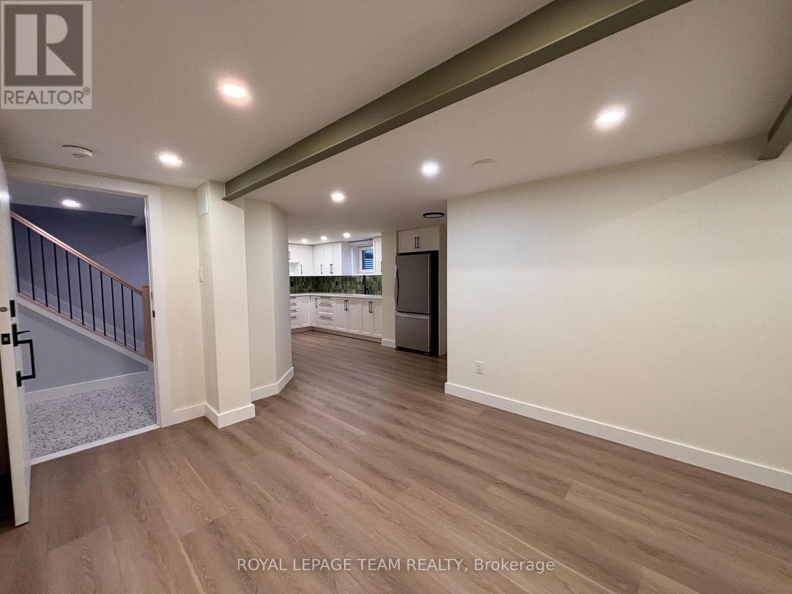 Unit B - 2177 Dublin Avenue, Ottawa, Ontario  K2C 0X7 - Photo 5 - X12478627