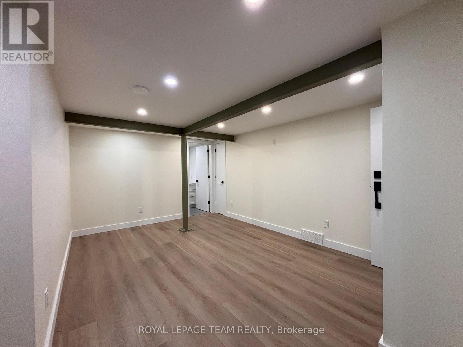 Unit B - 2177 Dublin Avenue, Ottawa, Ontario  K2C 0X7 - Photo 6 - X12478627