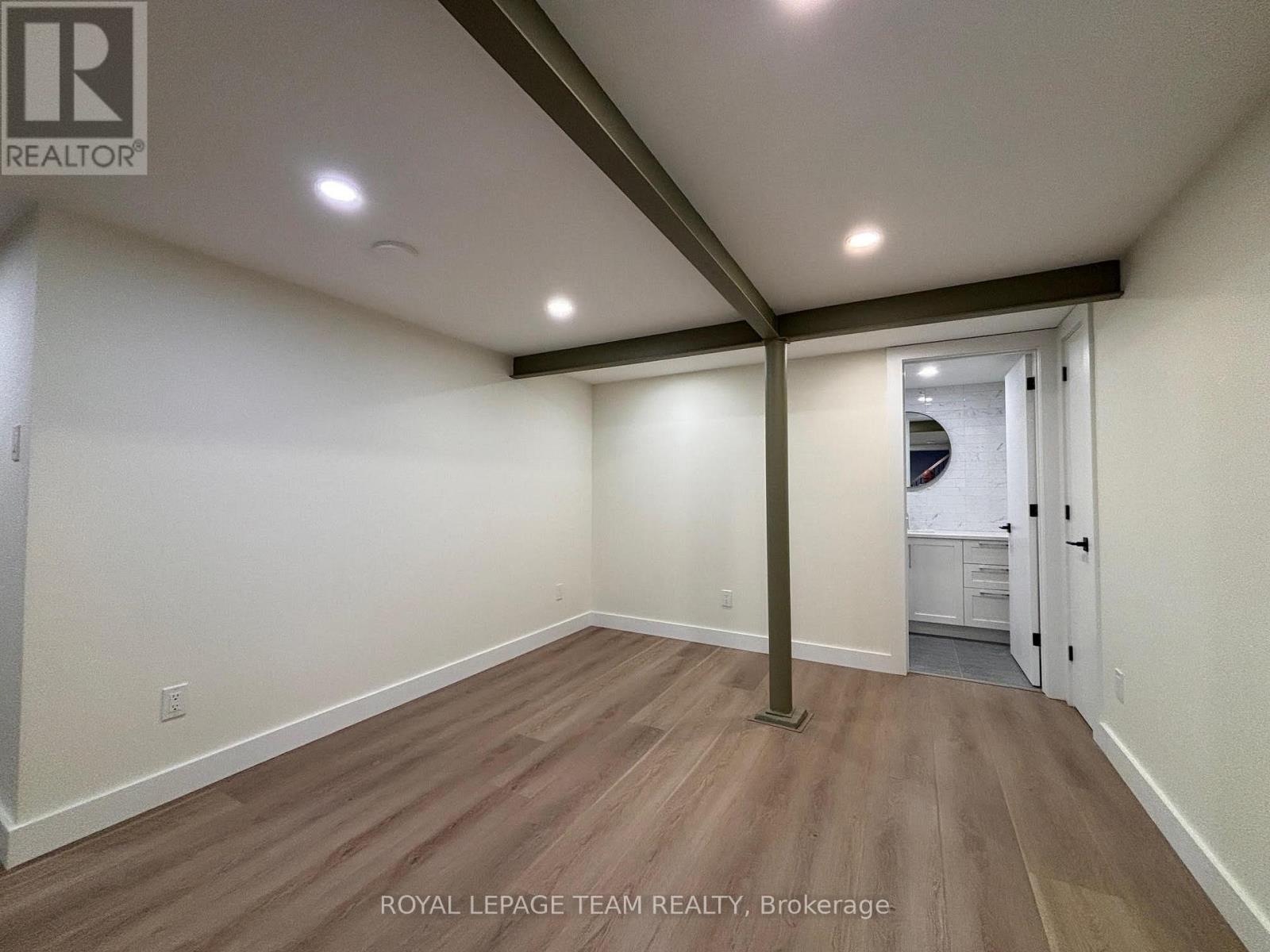 Unit B - 2177 Dublin Avenue, Ottawa, Ontario  K2C 0X7 - Photo 7 - X12478627