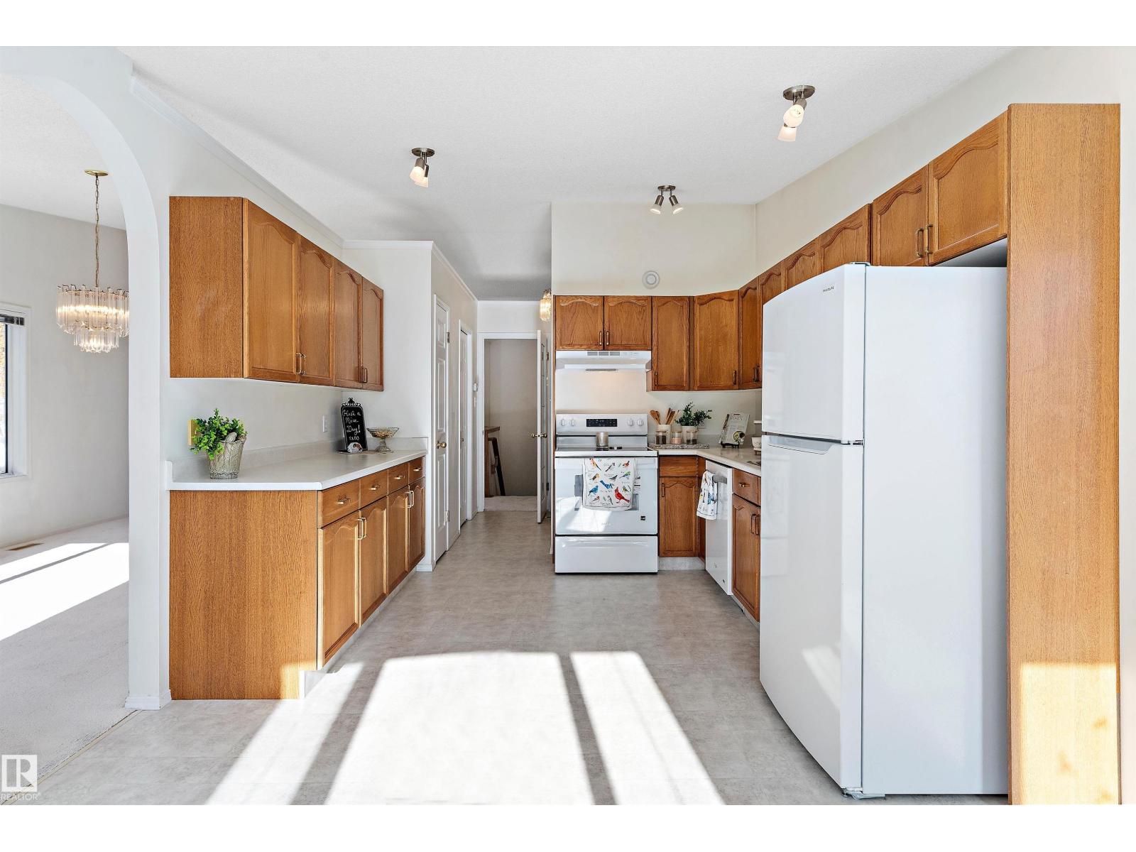13851 131 Av Nw, Edmonton, Alberta  T5L 5A6 - Photo 11 - E4463202
